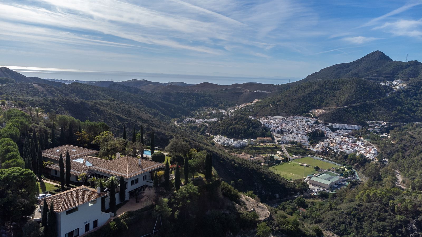 8-bedroom villa in La Zagaleta, Marbella – image 17