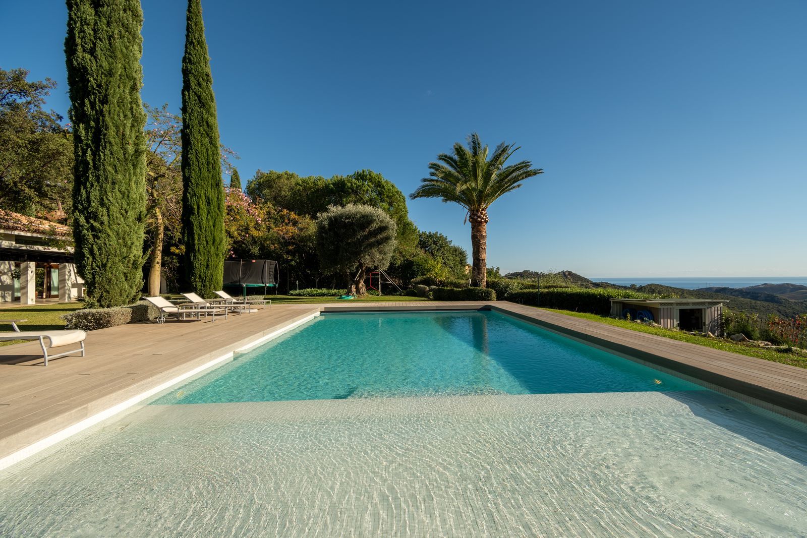 8-bedroom villa in La Zagaleta, Marbella – image 1