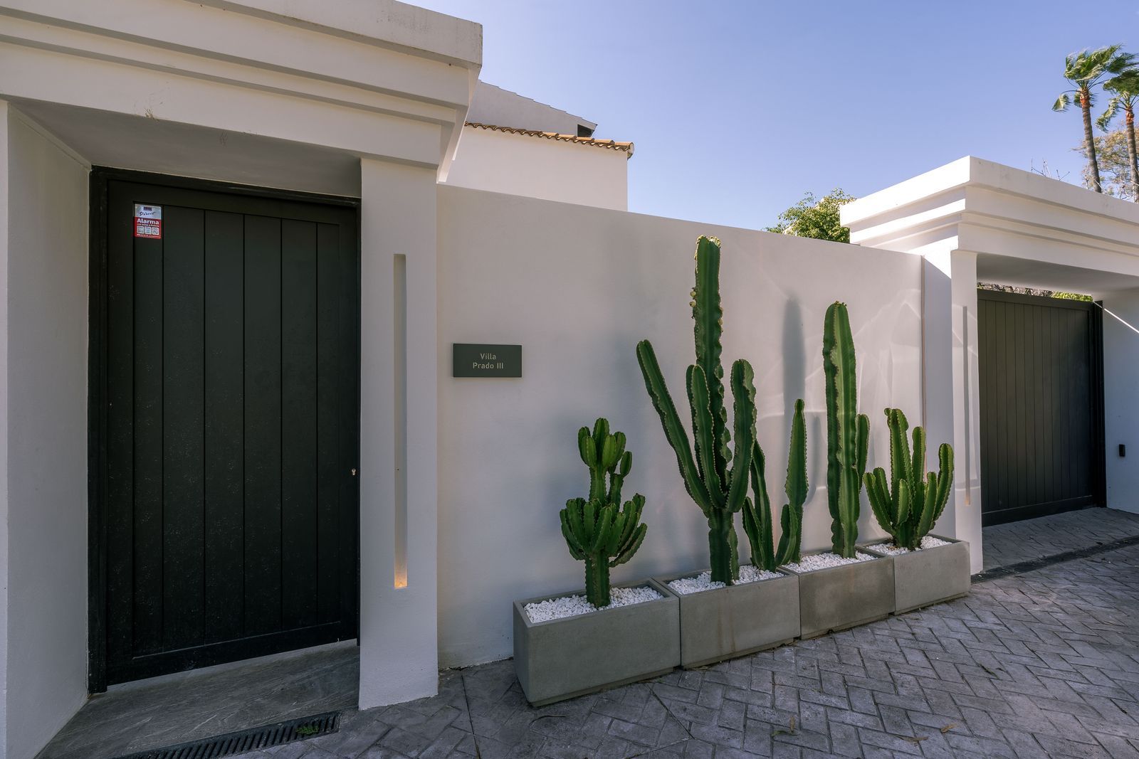 5-bedroom villa in Nueva Andalucia, Marbella – image 18