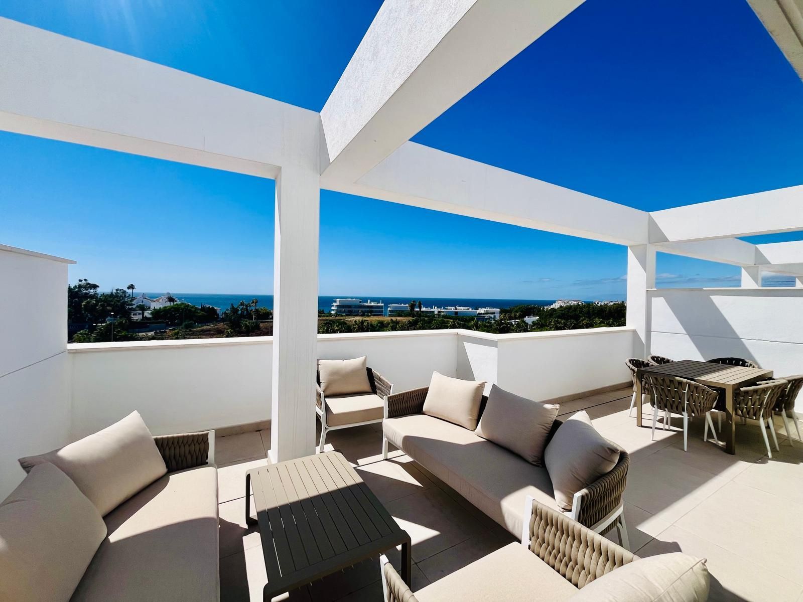 3-bedroom Penthouse in Estepona