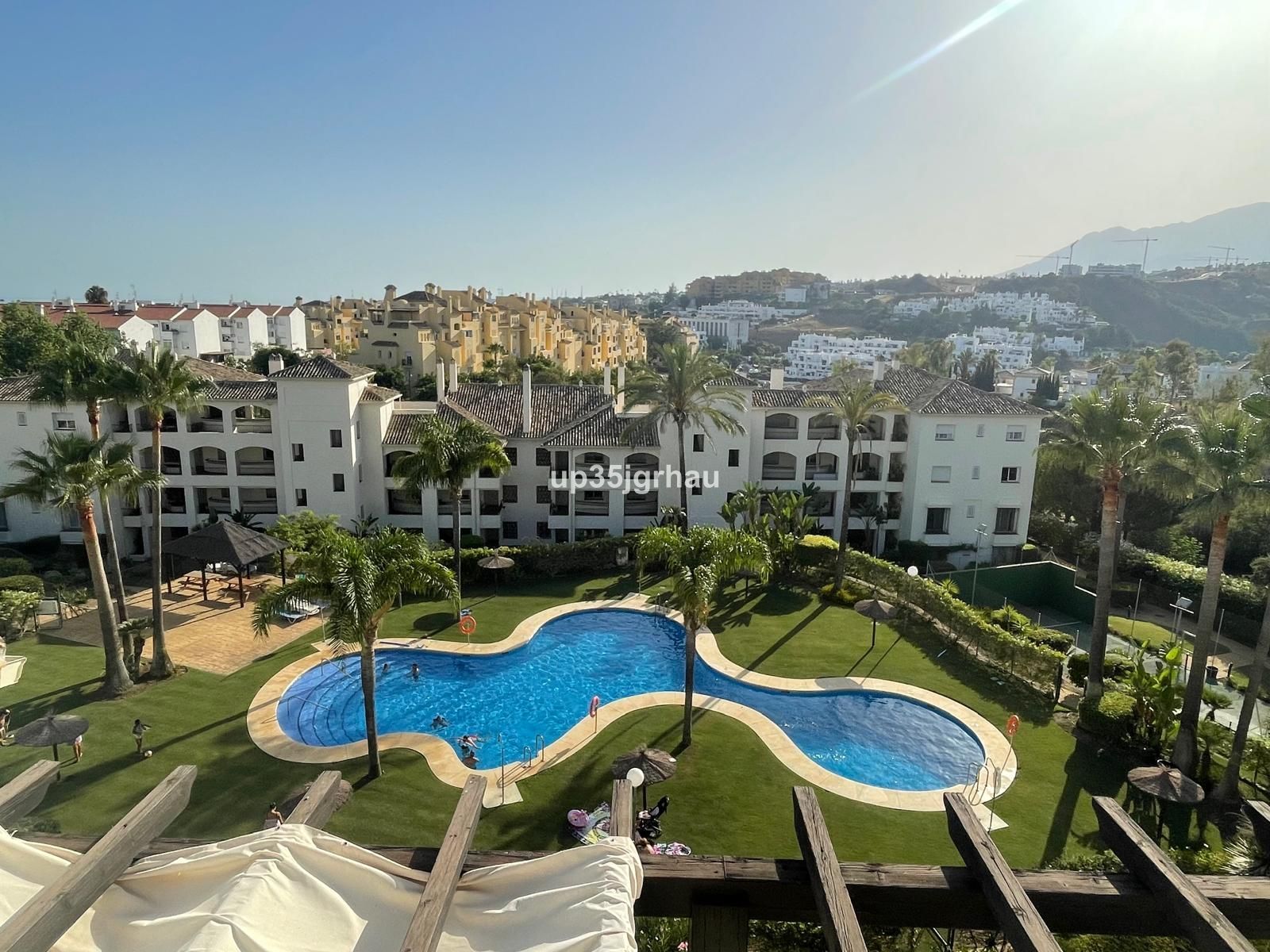 2-bedroom Penthouse in Selwo