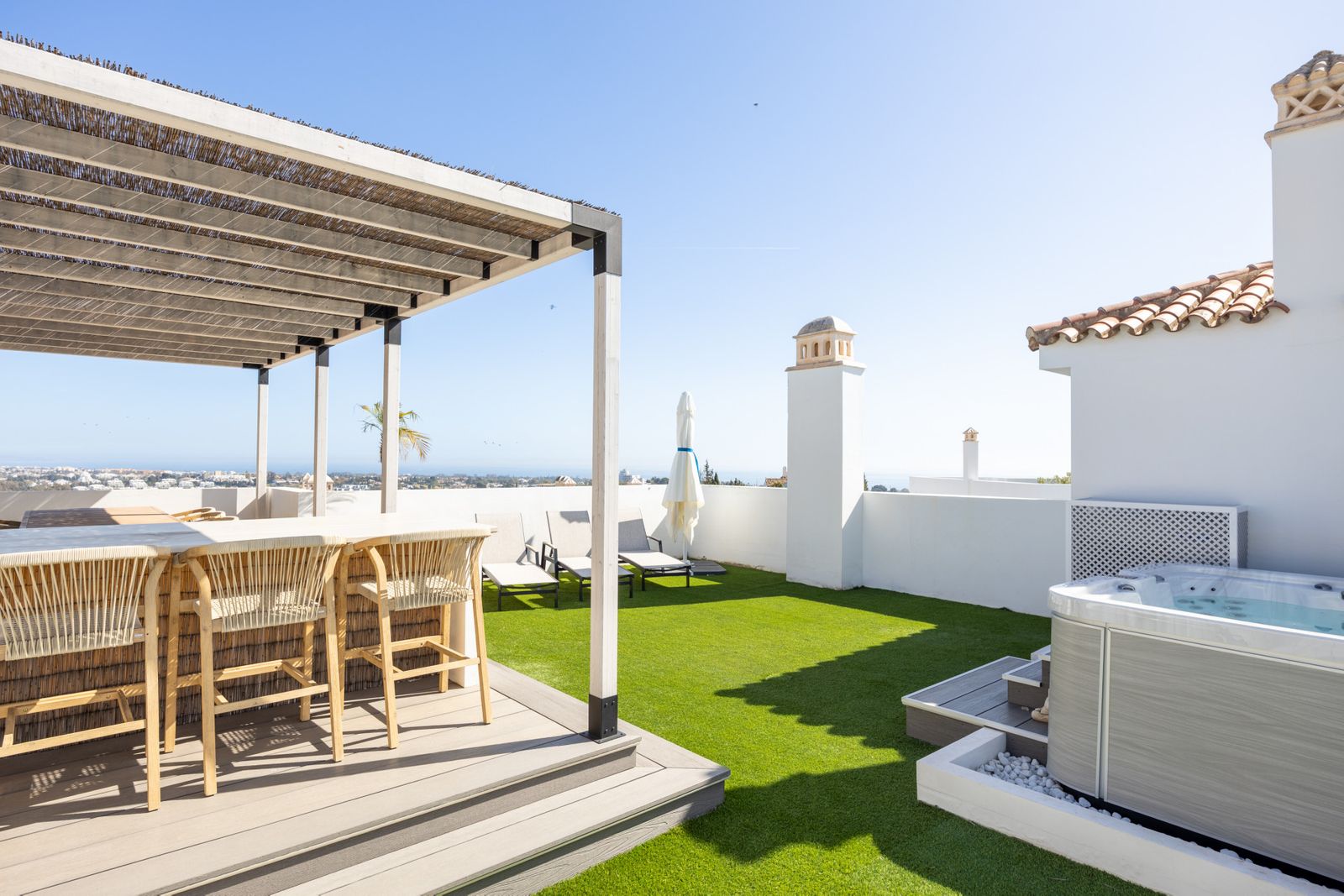 3-bedroom Penthouse in El Paraíso