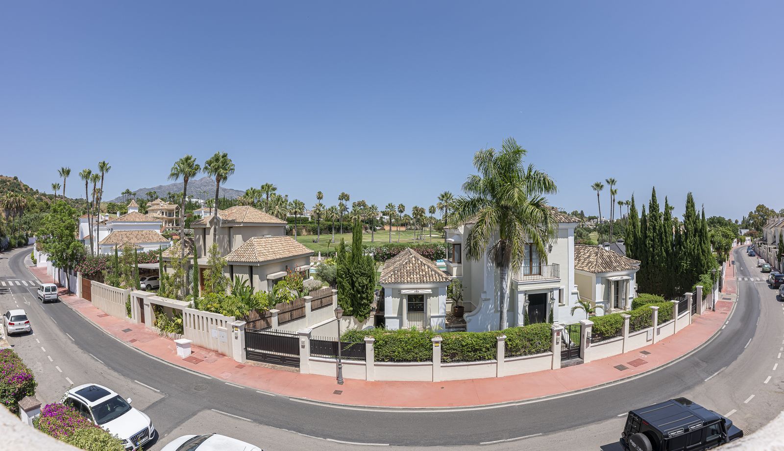 4-bedroom Townhouse in Nueva Andalucia
