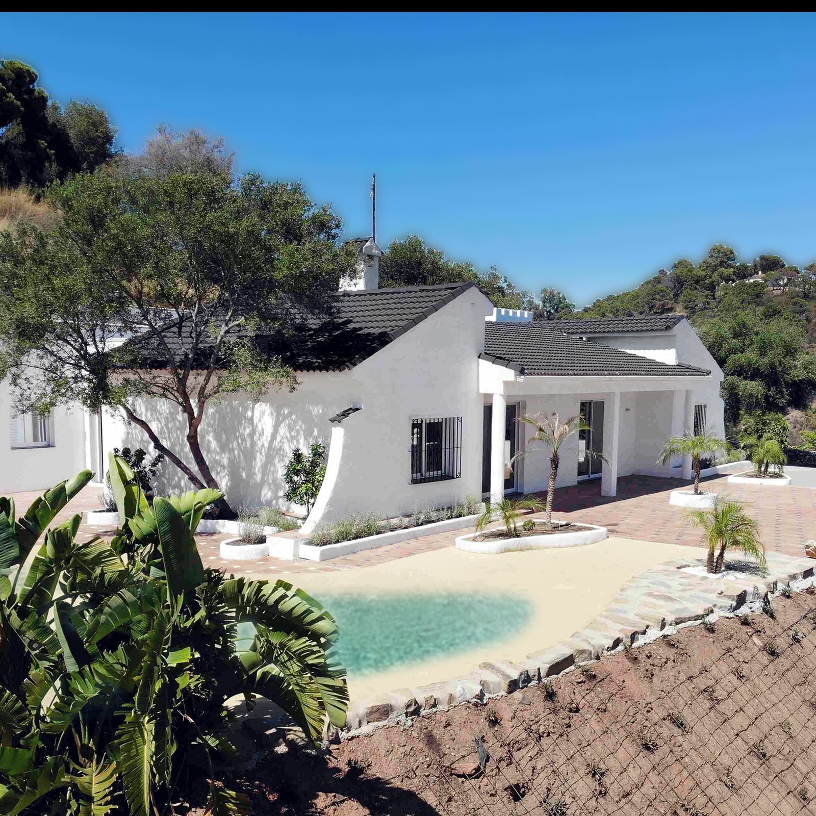 5-bedroom Finca - Cortijo in Estepona