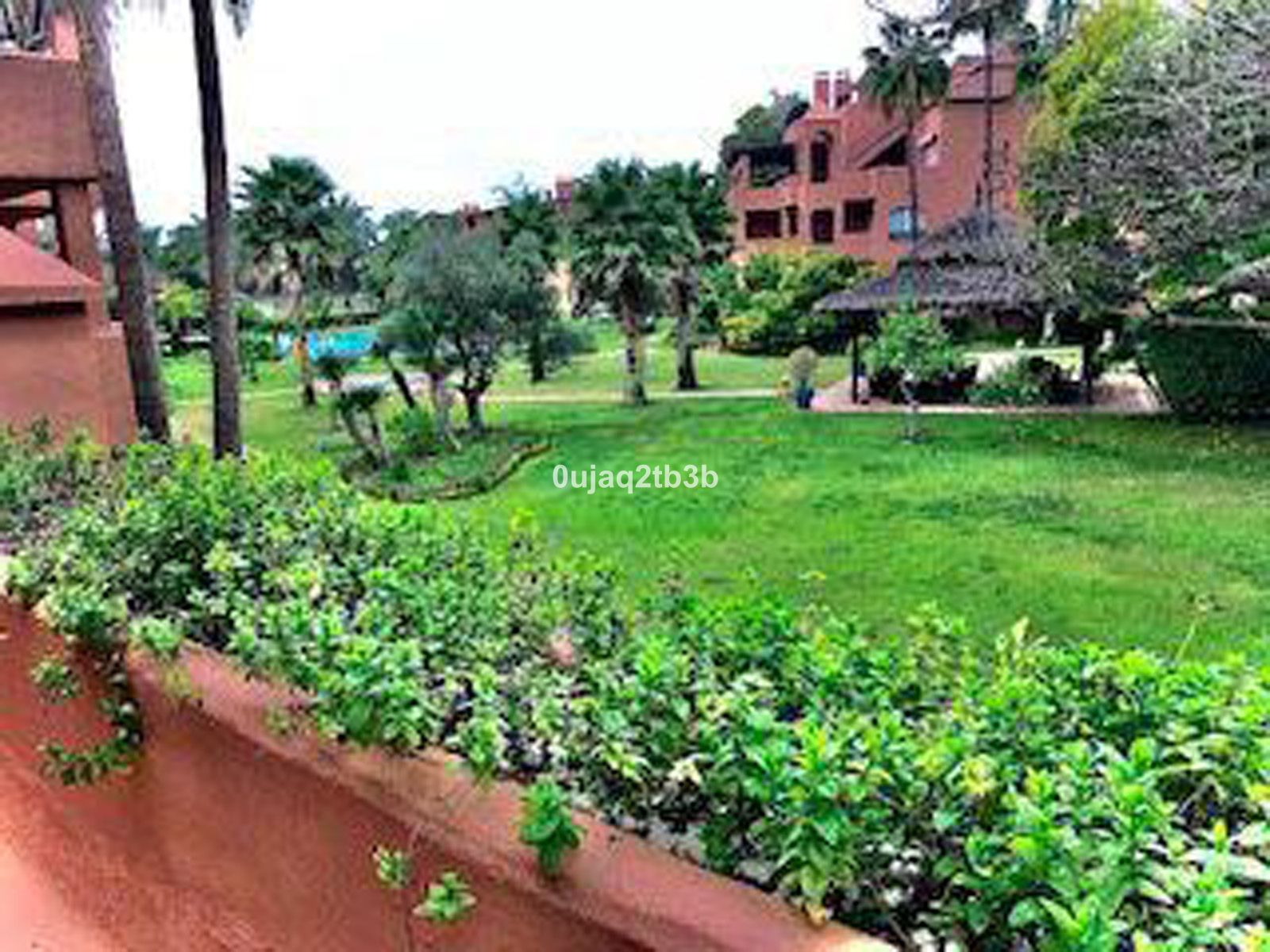3-bedroom Apartment in New Golden Mile