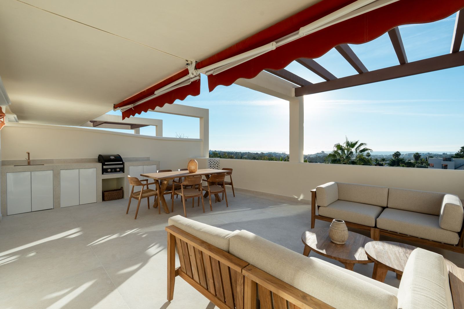 3-bedroom Apartment in Nueva Andalucia