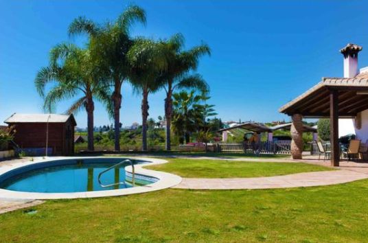 5-bedroom Villa in Estepona