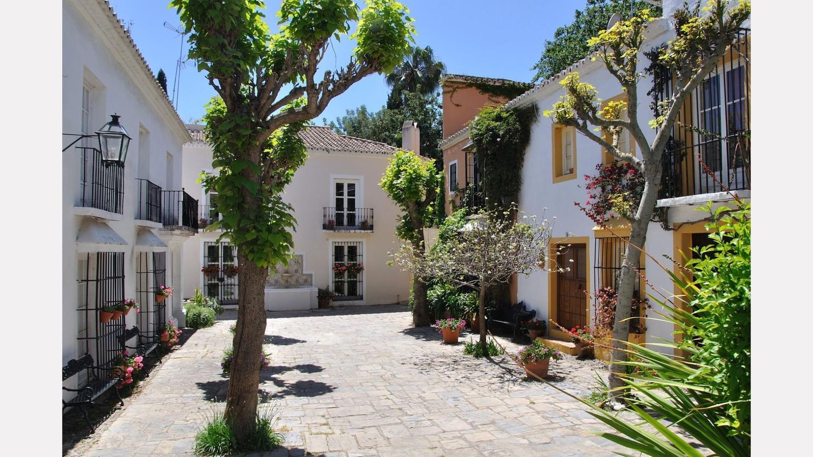 3-bedroom Townhouse in The Golden Mile