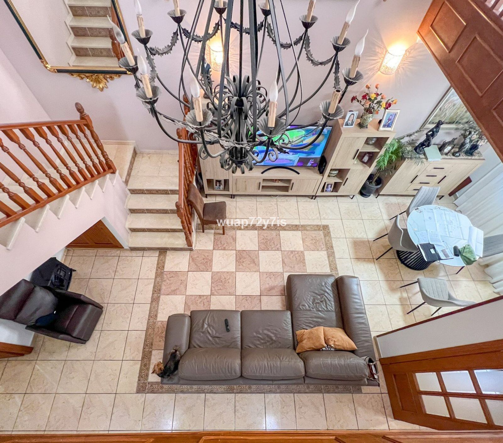 5-bedroom Semi-Detached House in Estepona