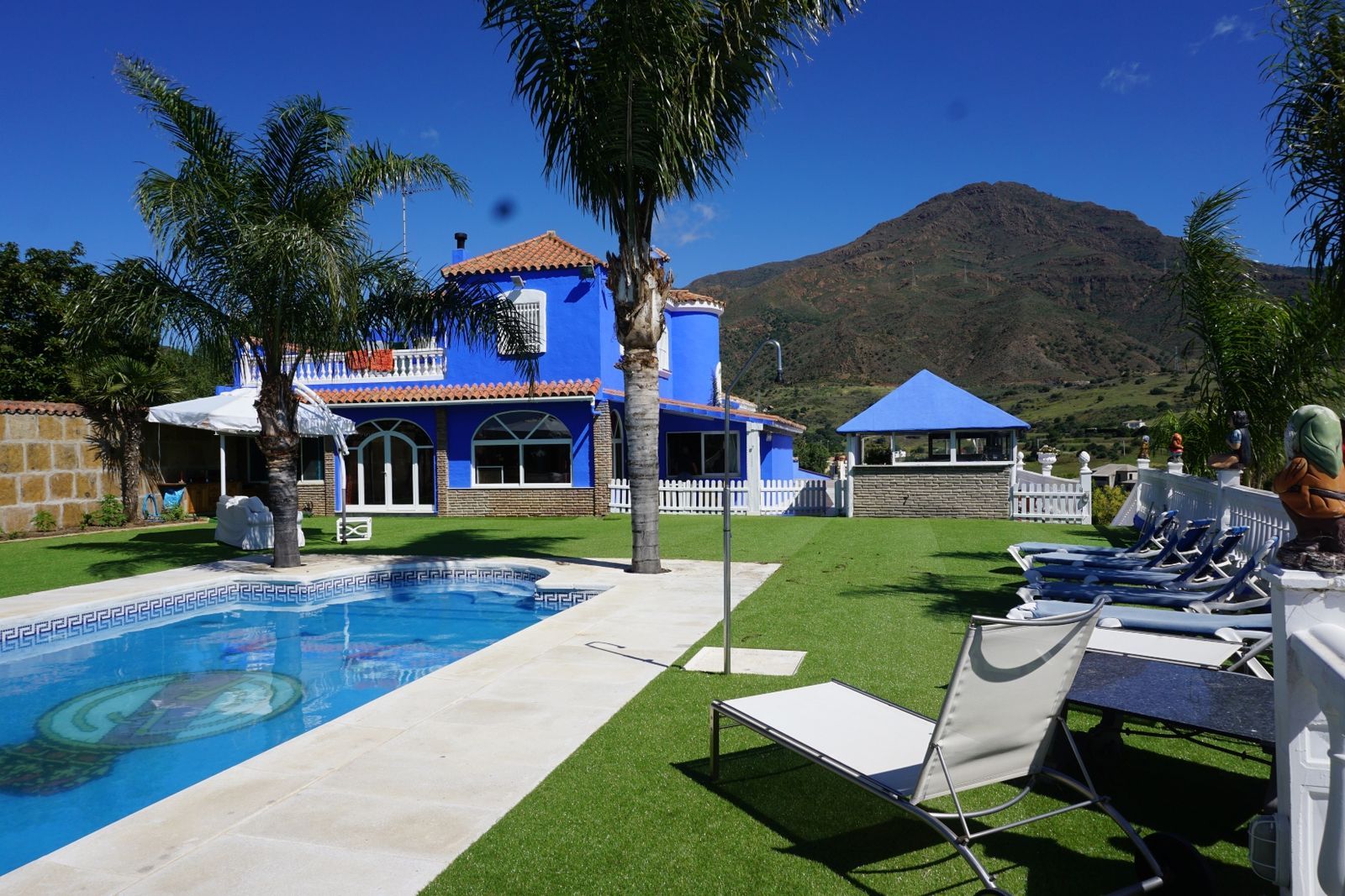6-bedroom Finca - Cortijo in Estepona