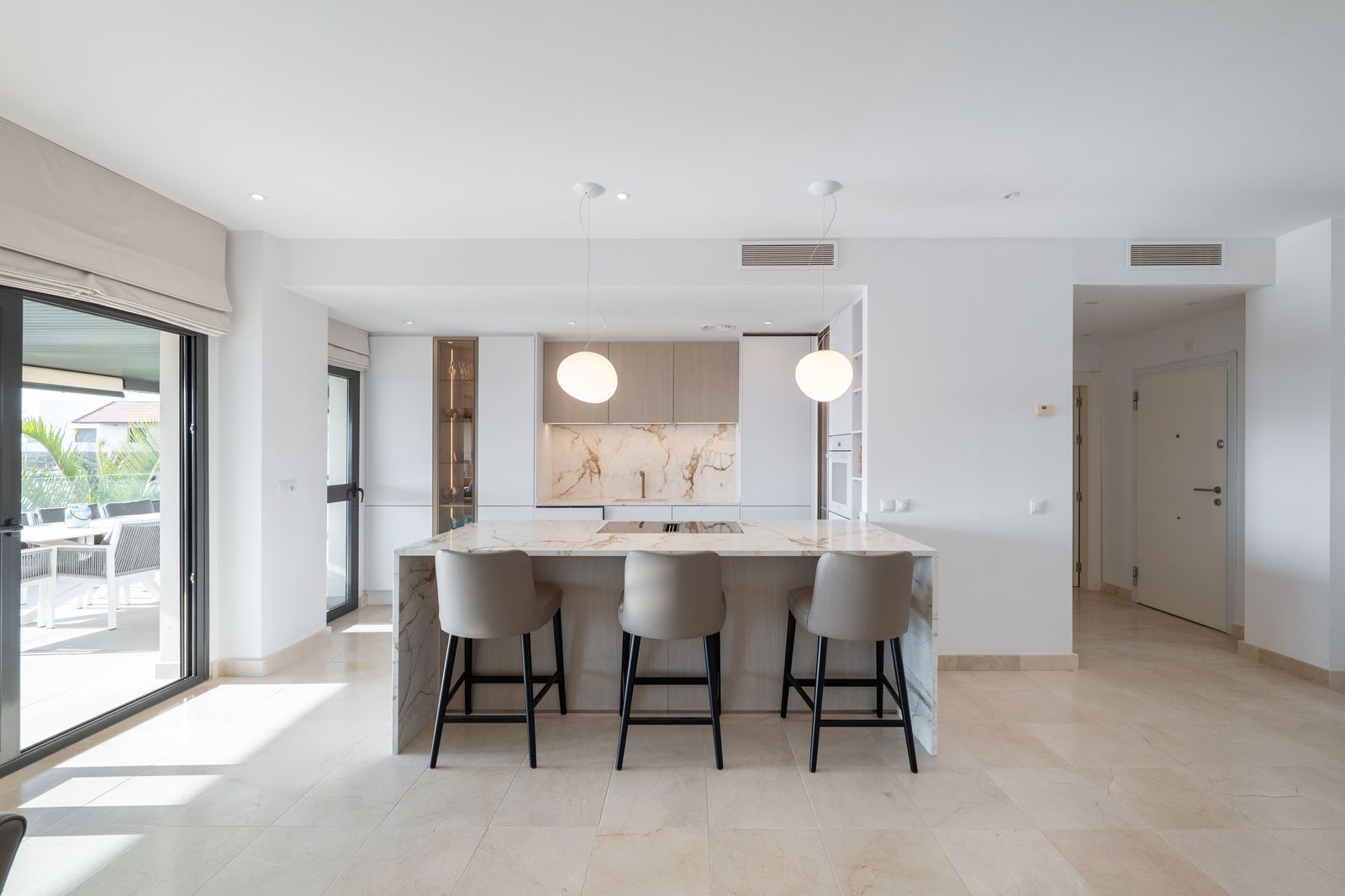 4-bedroom Apartment in Los Flamingos