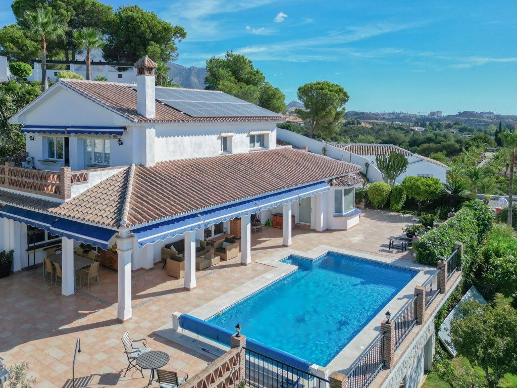 4-bedroom Villa in Mijas