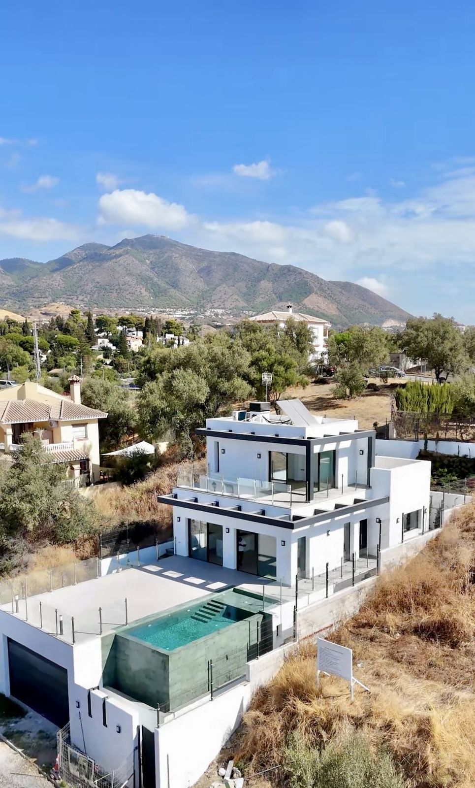4-bedroom Villa in Campo Mijas