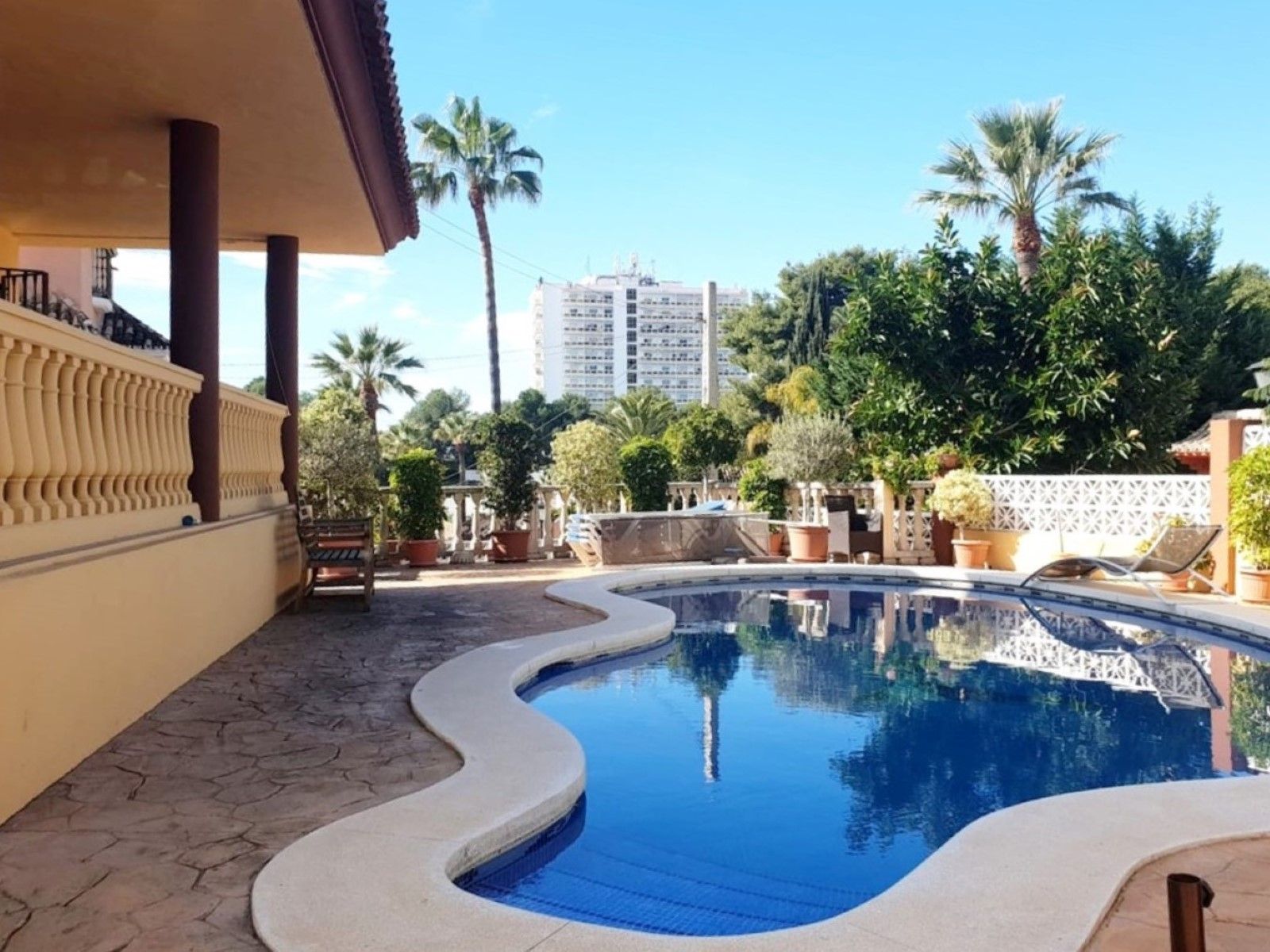 5-bedroom Villa in Nueva Andalucia