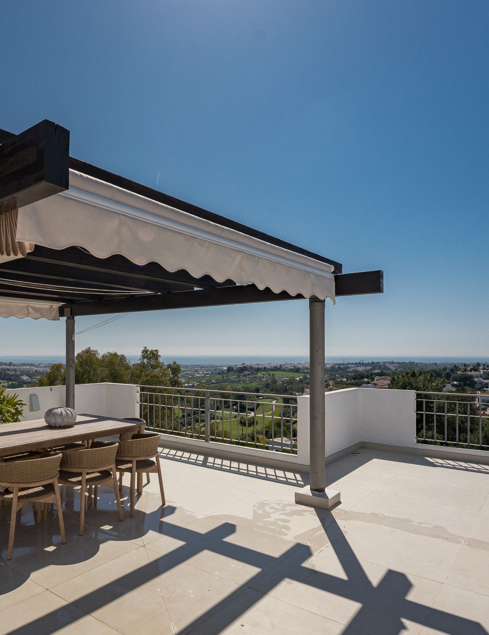 3-bedroom Penthouse Duplex in La Quinta