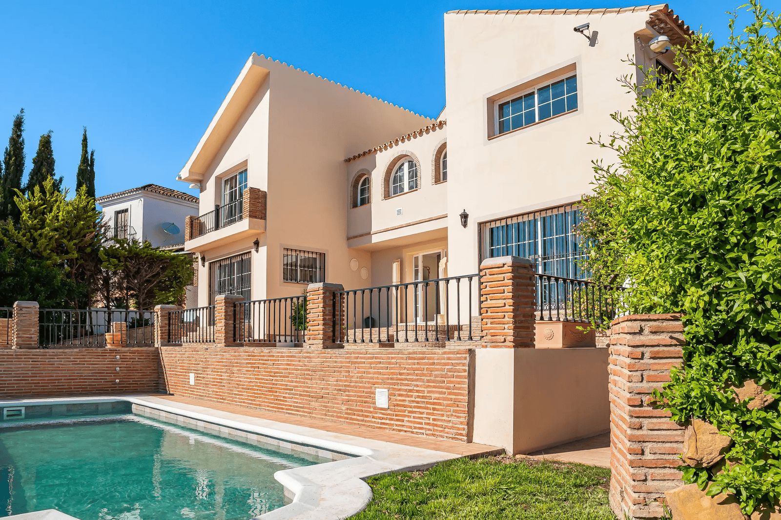4-bedroom Villa in Estepona