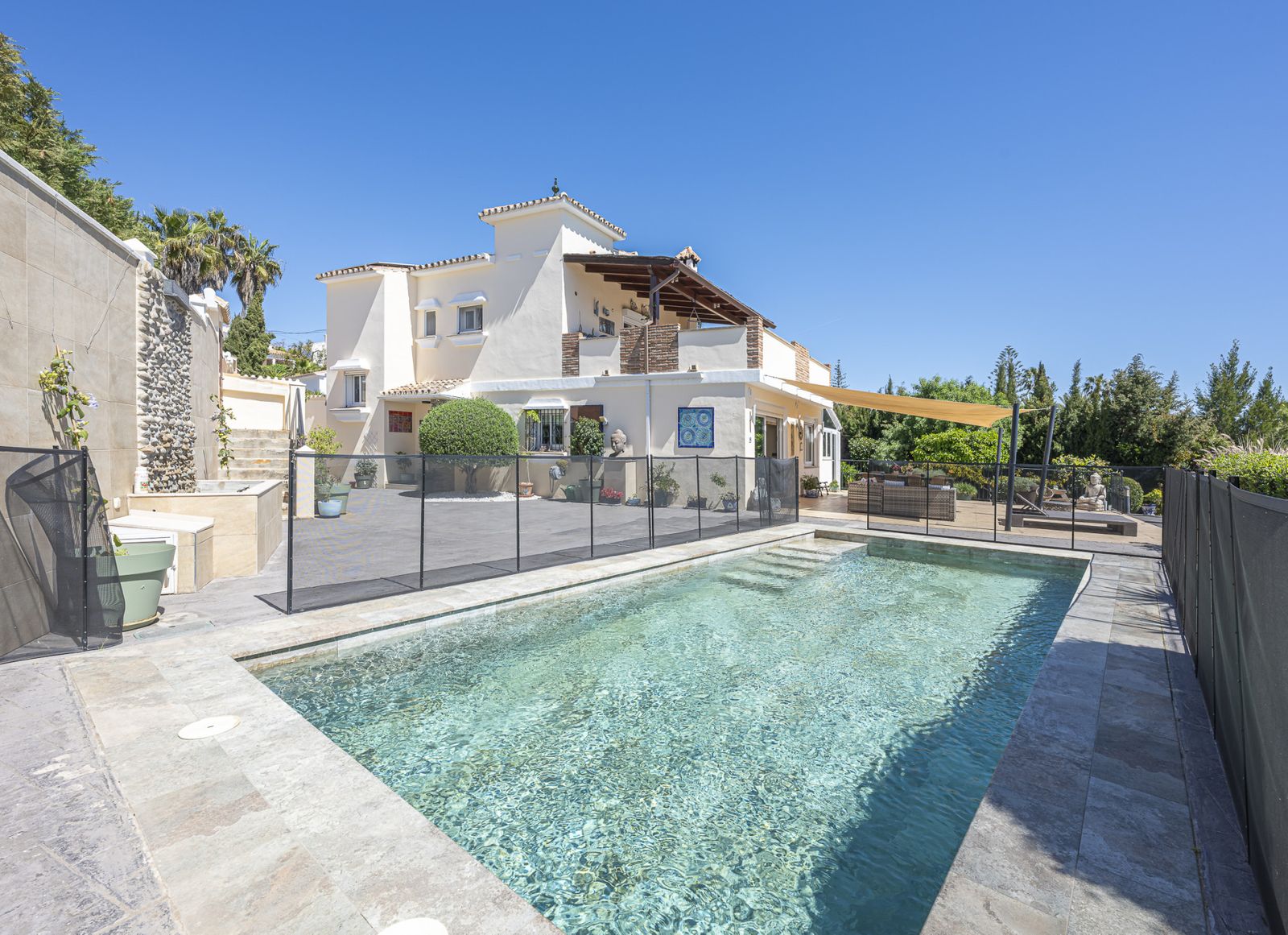 6-bedroom Villa in Estepona