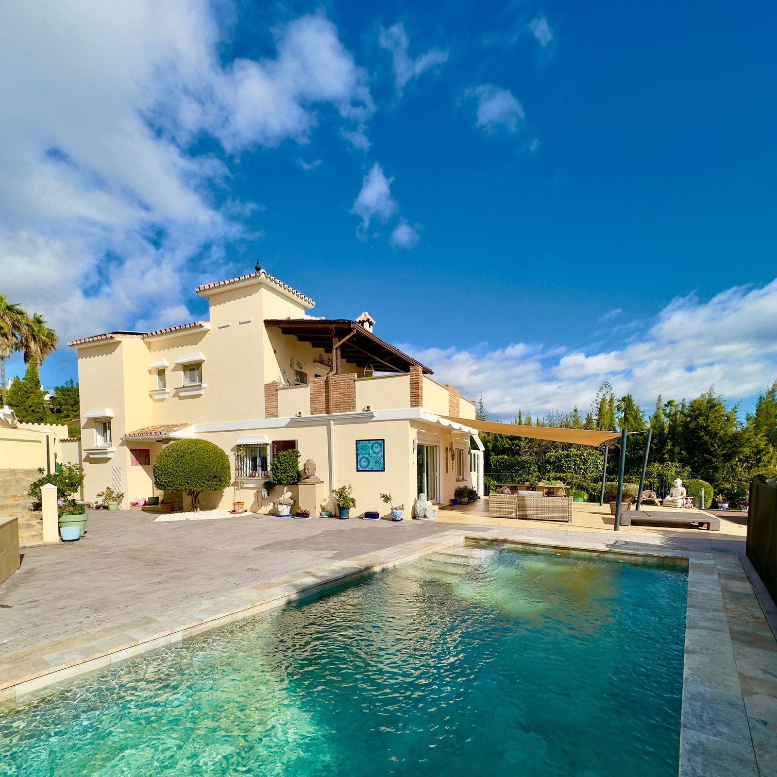 6-bedroom Villa in Estepona
