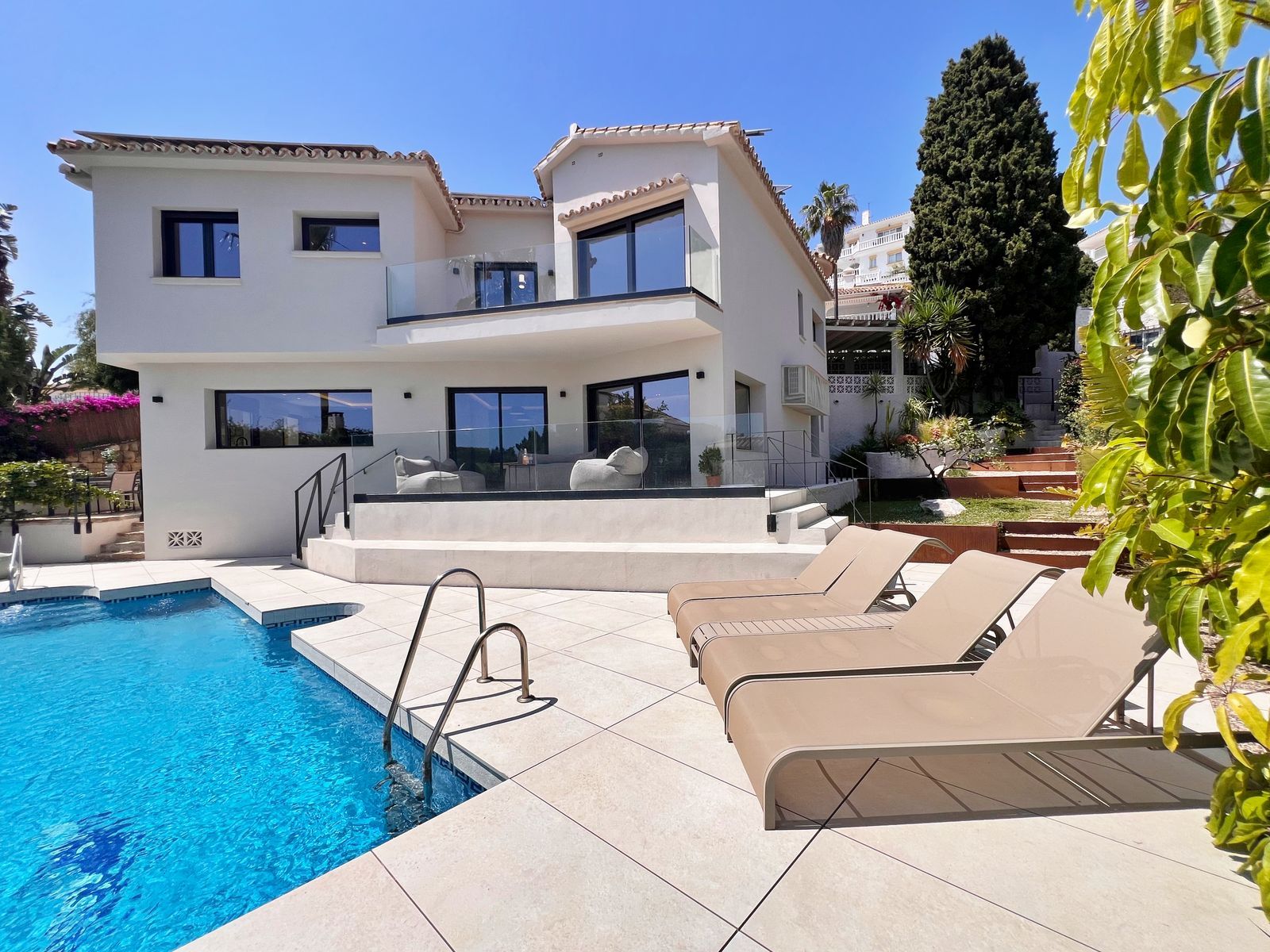 5-bedroom Villa in Riviera del Sol