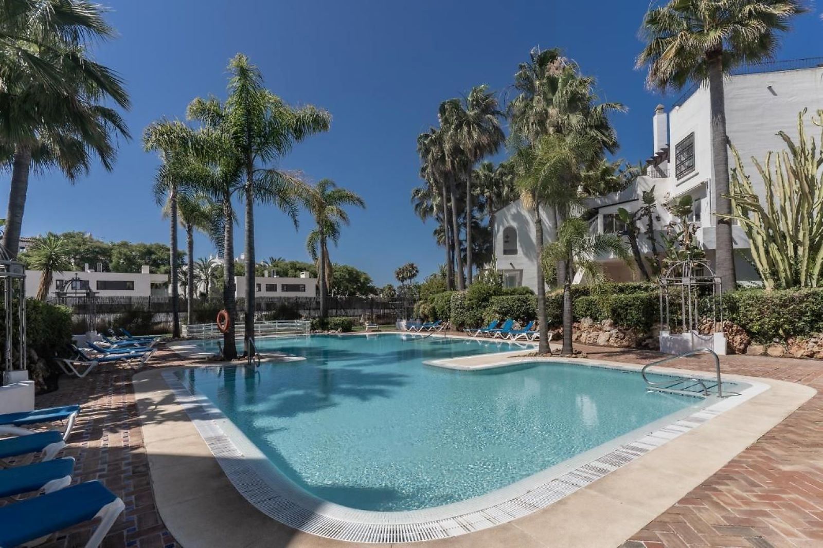 3-bedroom Penthouse Duplex in Puerto Banús
