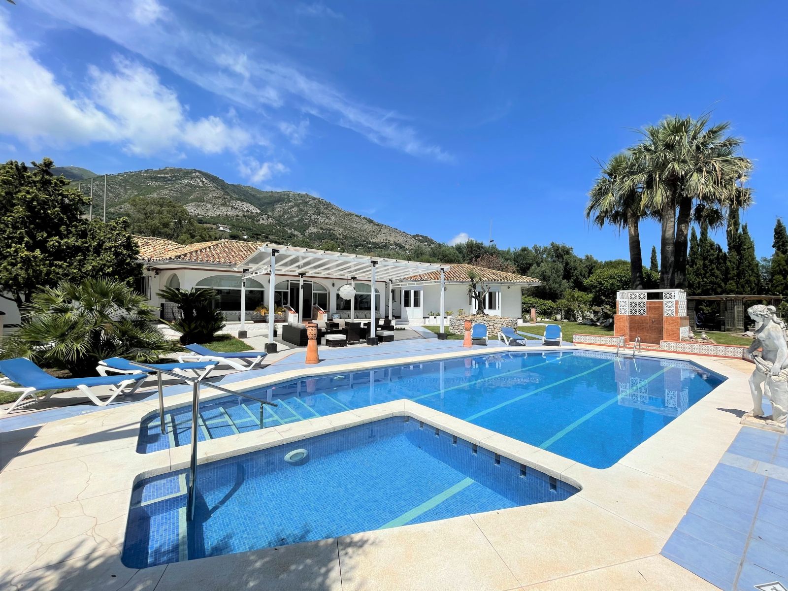 7-bedroom Villa in Mijas