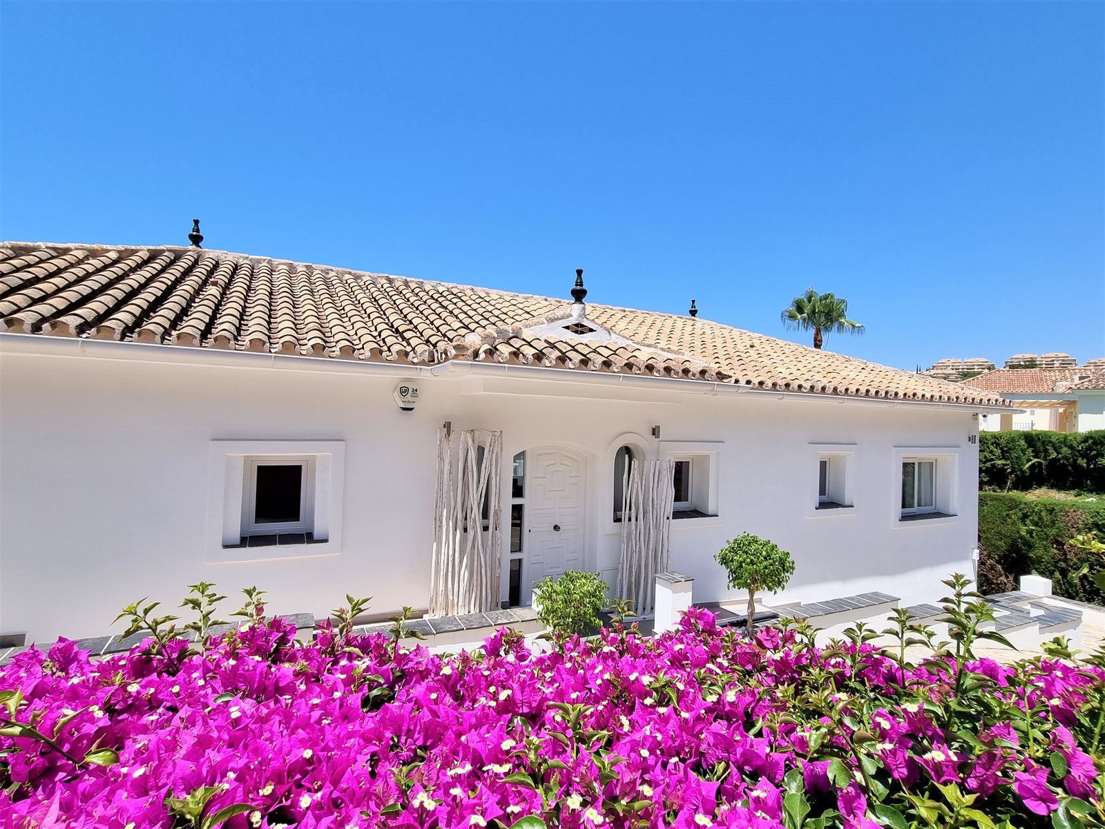 5-bedroom Villa in Elviria