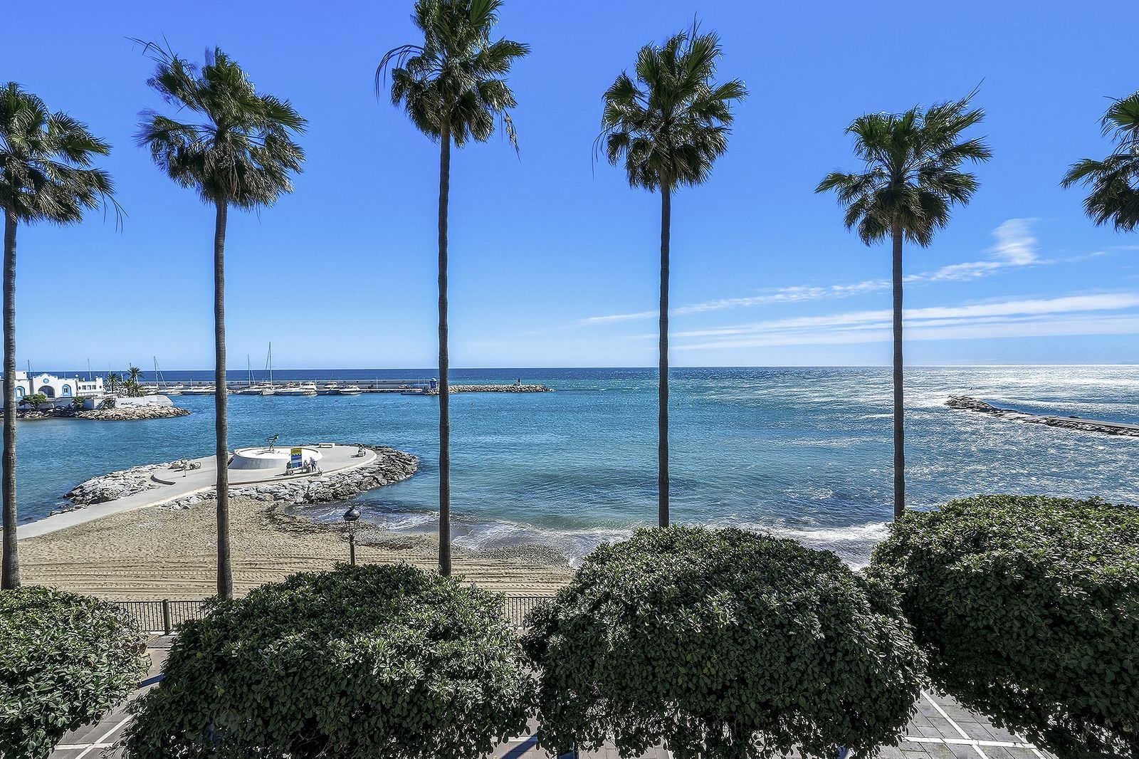 5-bedroom Penthouse in Marbella