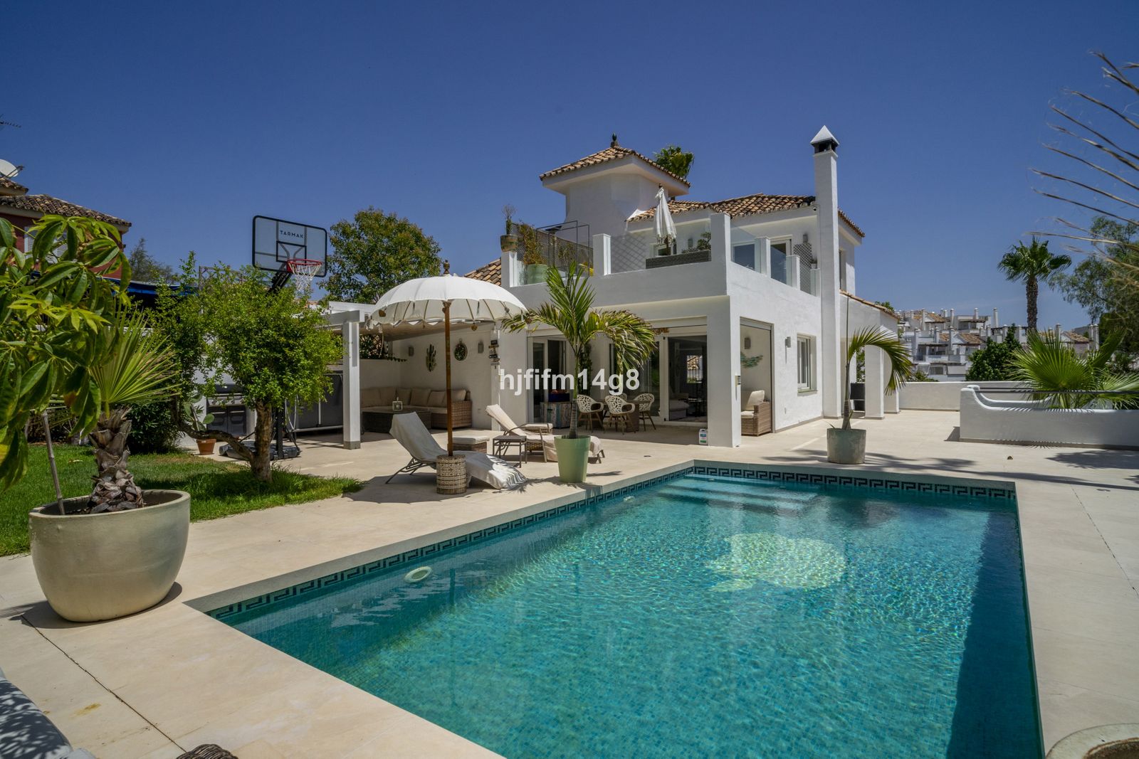 4-bedroom Villa in Nueva Andalucia