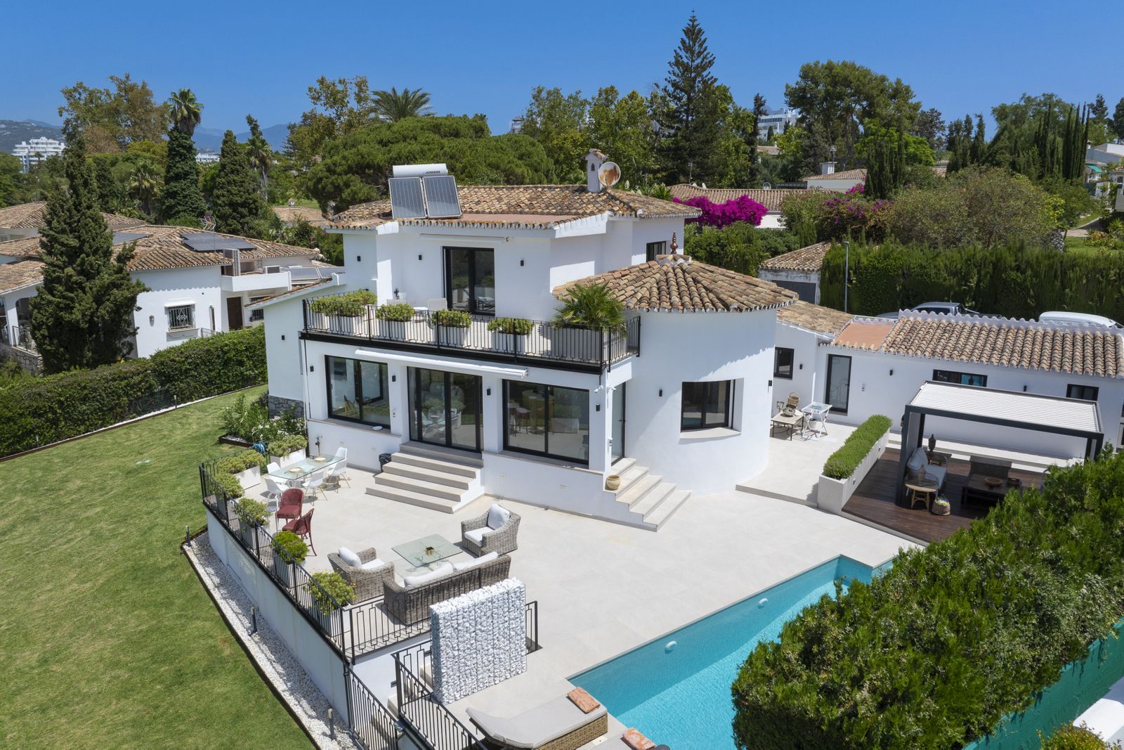 4-bedroom Villa in Guadalmina Alta
