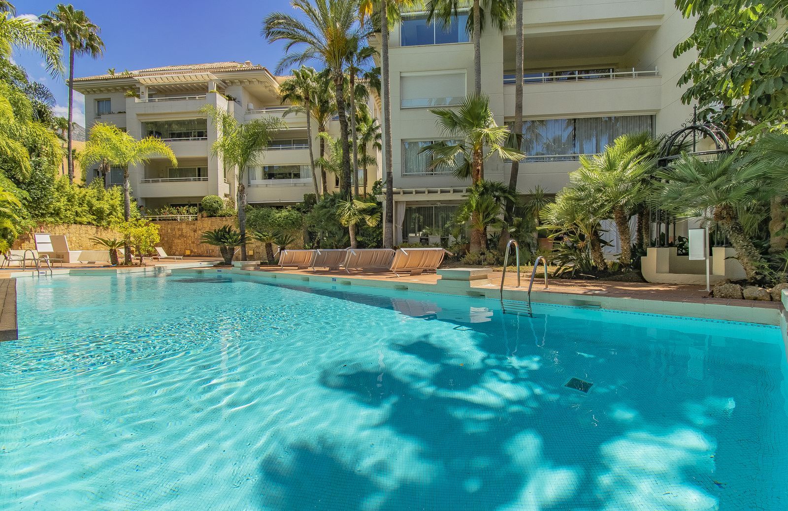 3-bedroom Penthouse in Nagüeles