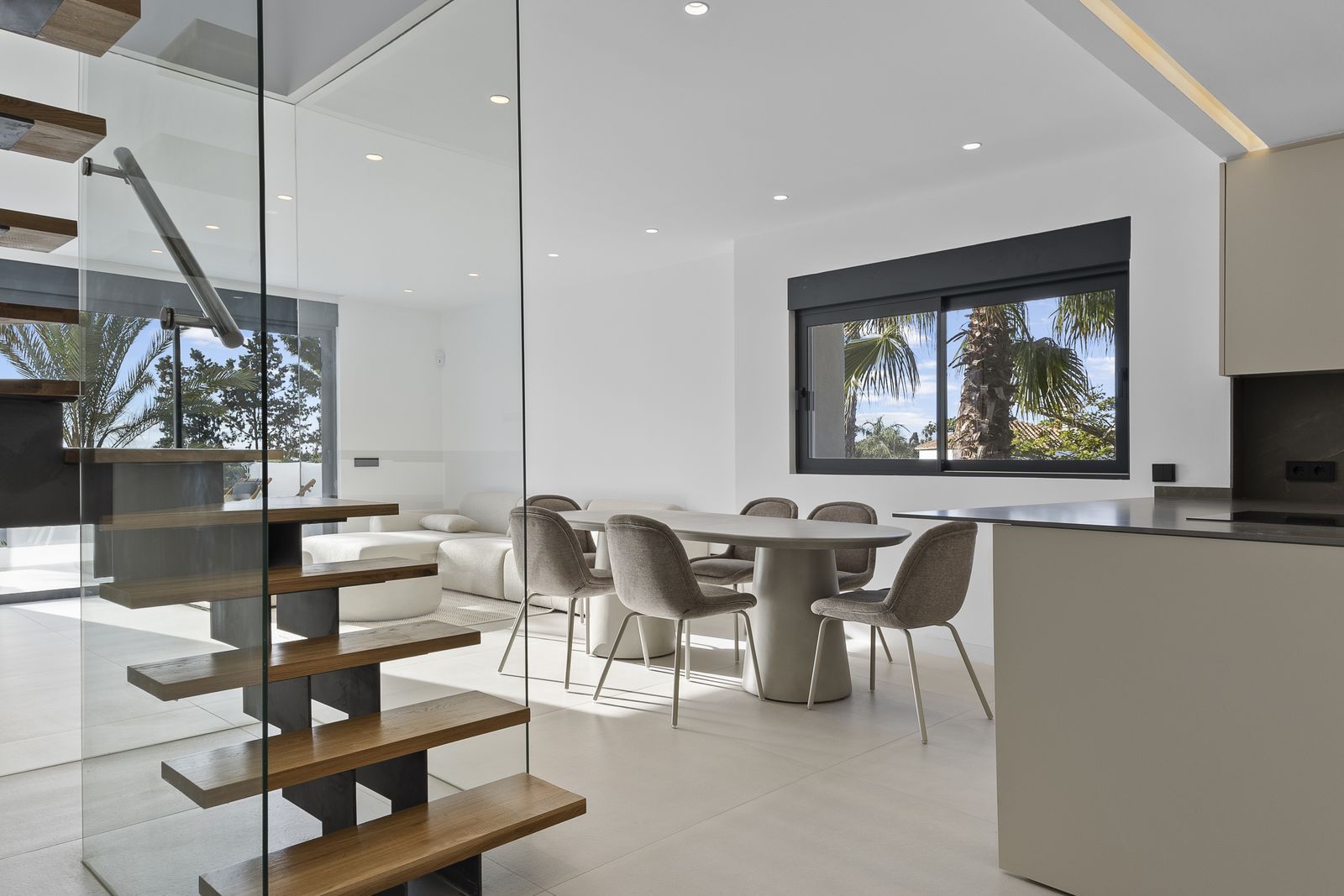 3-bedroom Penthouse Duplex in El Paraíso