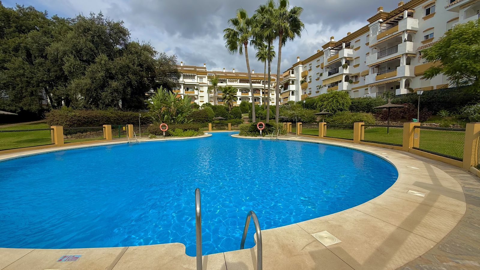 2-bedroom Ground Floor Apartment in The Golden Mile