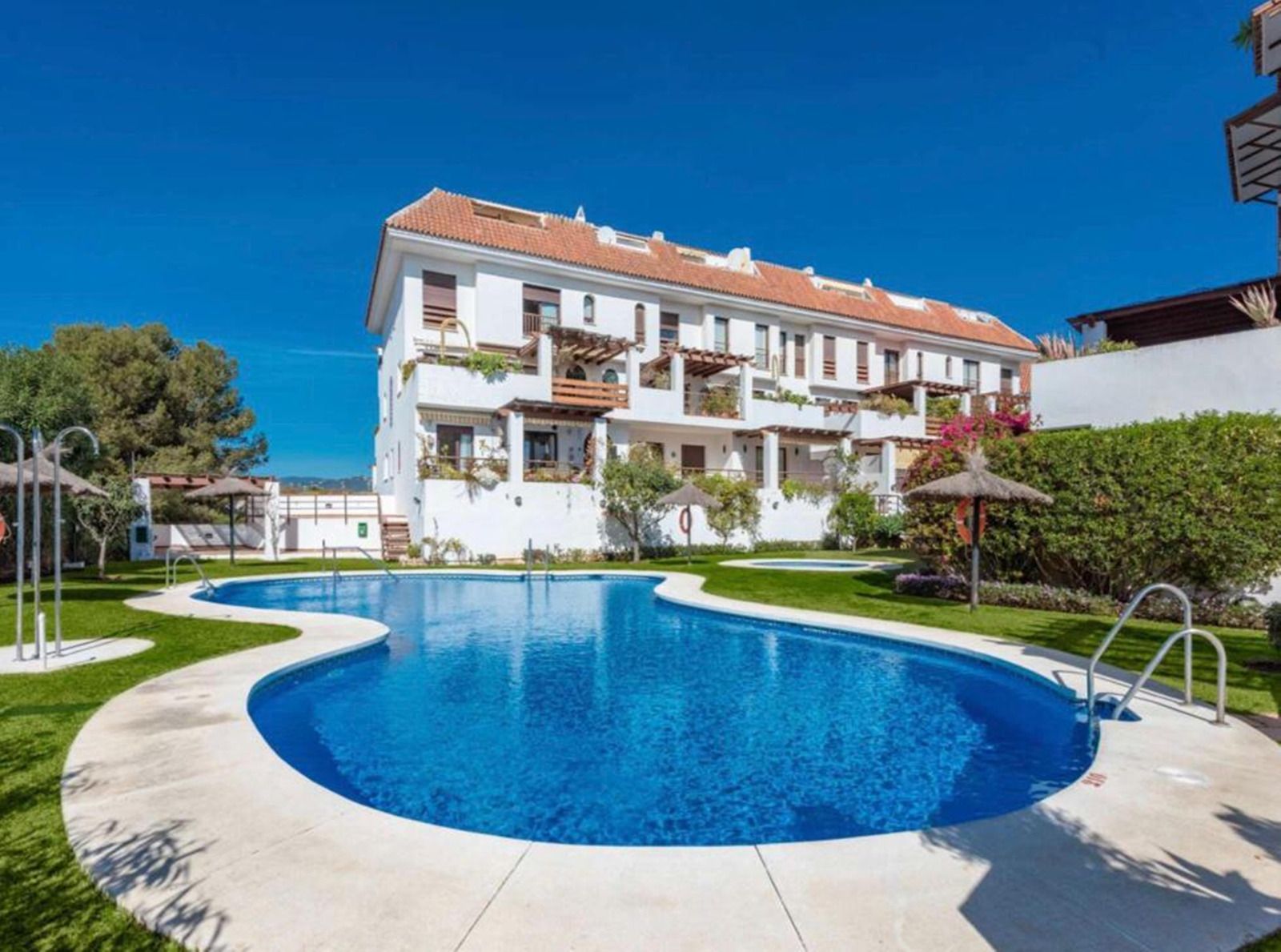 2-bedroom Apartment in The Golden Mile