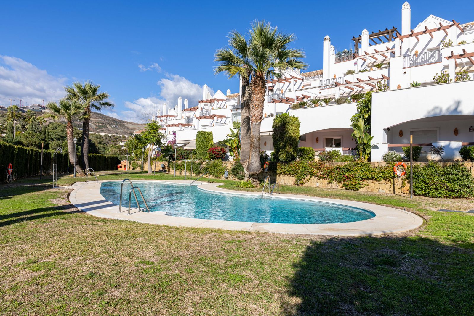 2-bedroom Apartment in Nueva Andalucia