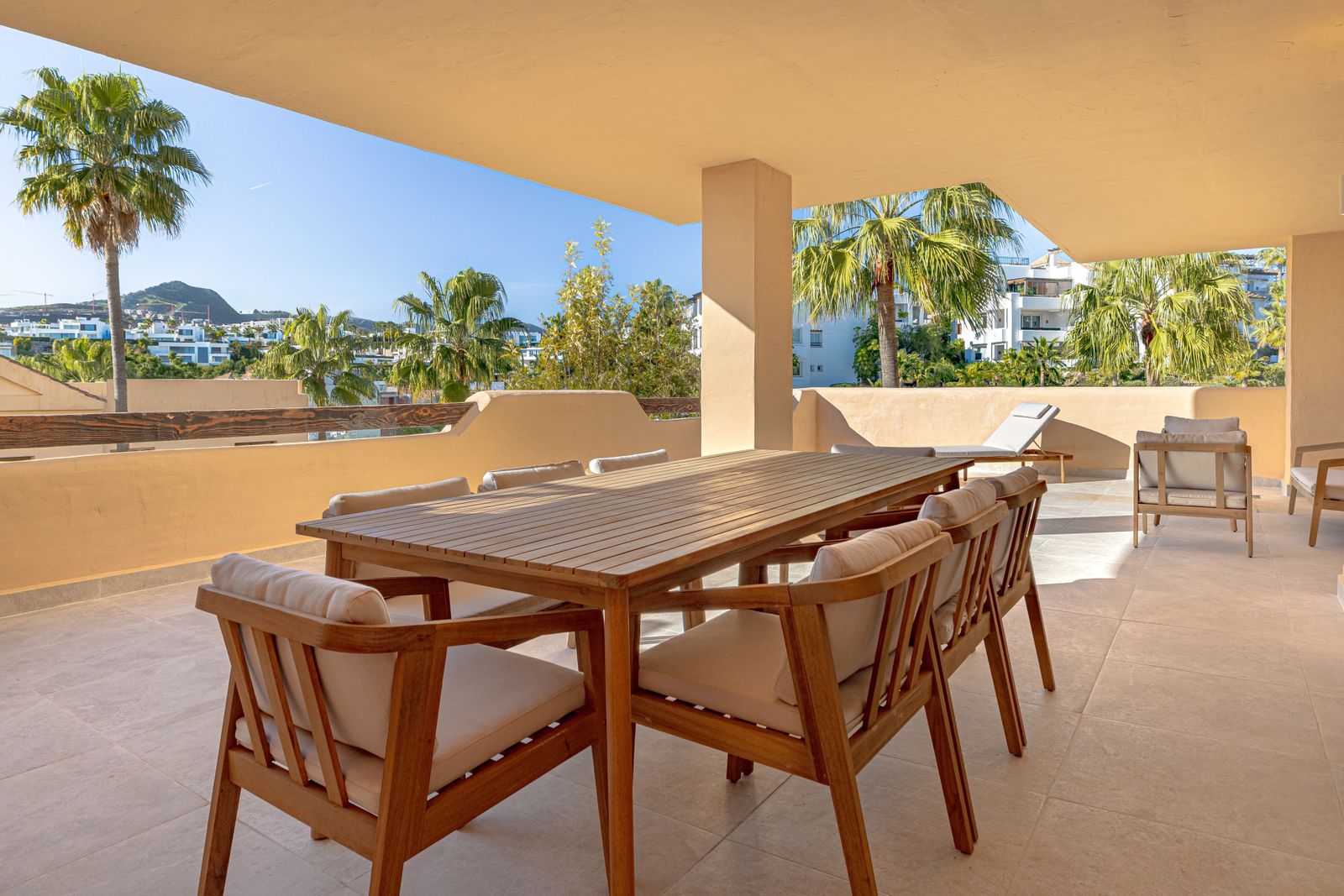 2-bedroom Ground Floor Apartment in Benahavís