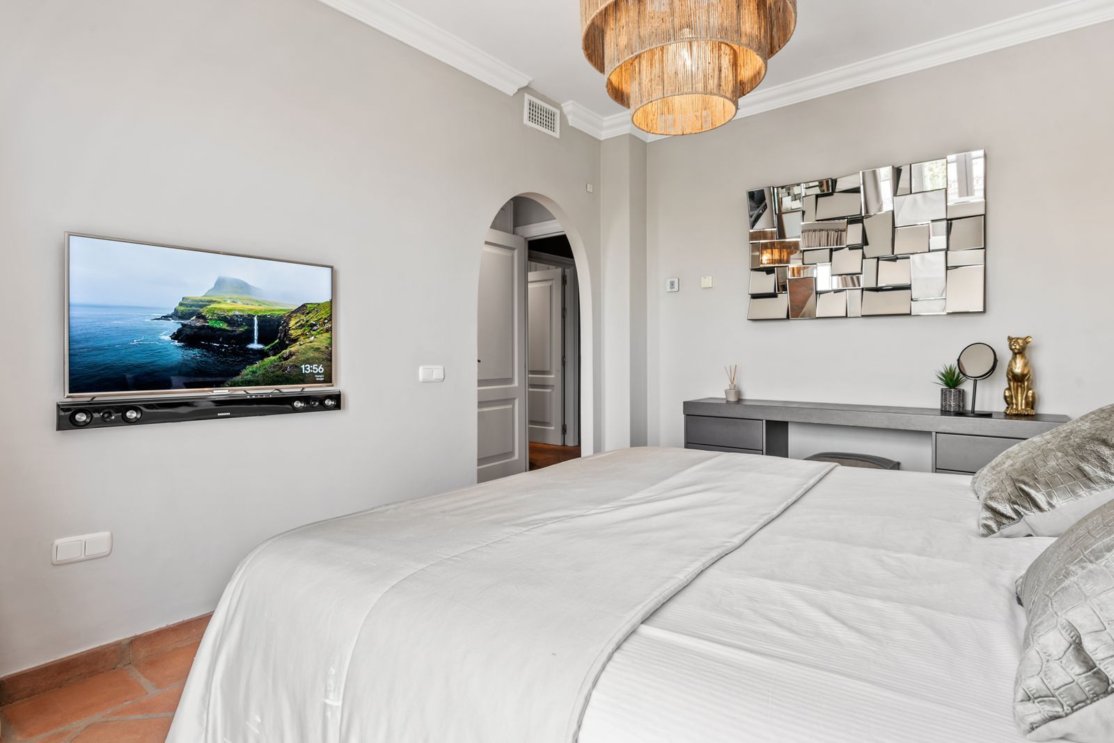 5-bedroom townhouse in La Heredia, Marbella – image 13