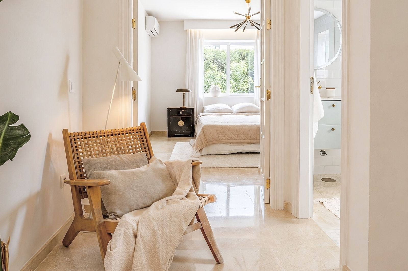 4-bedroom semi-detached villa in San Pedro de Alcántara, Marbella – image 18