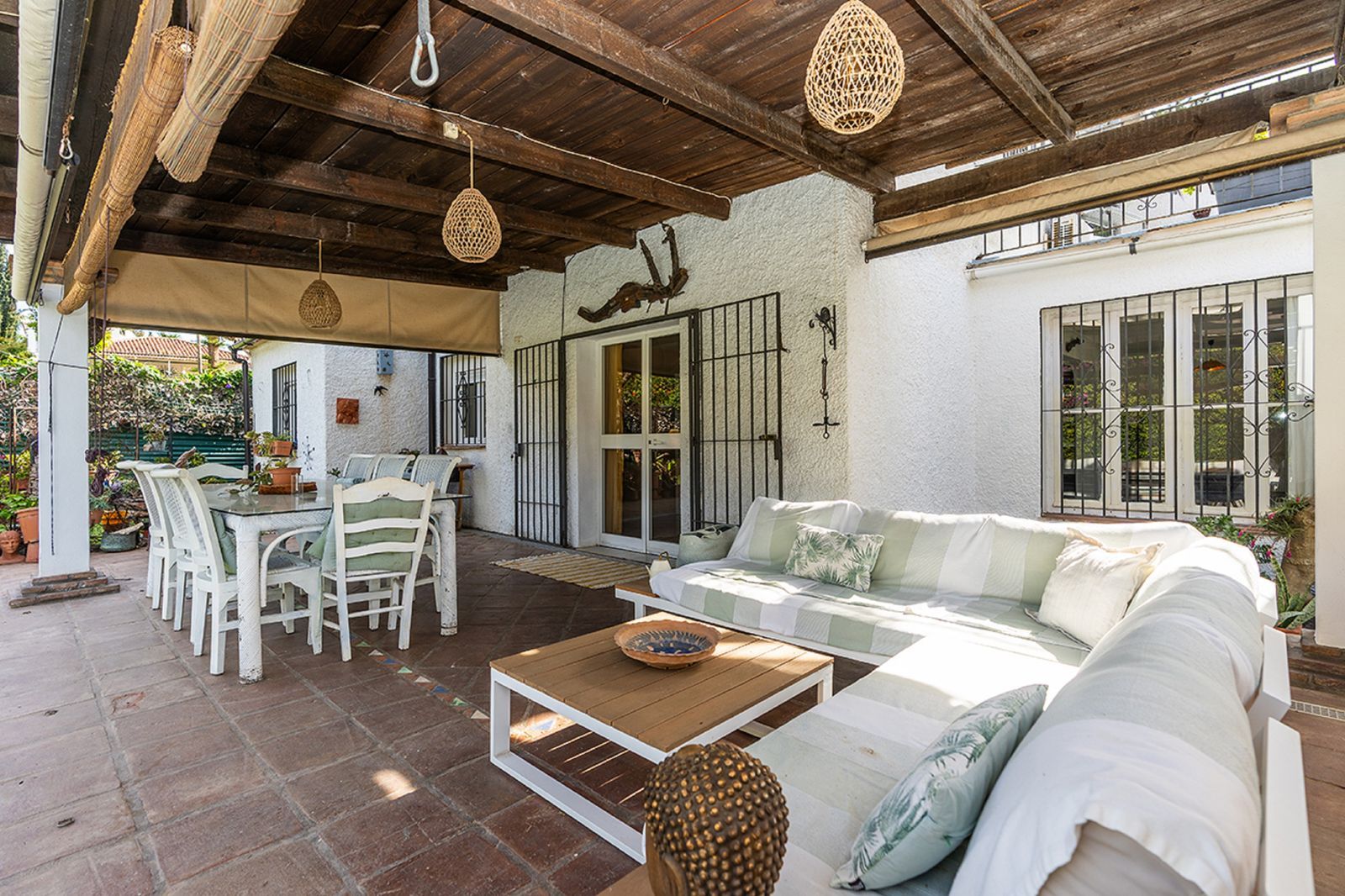 6-bedroom villa in Río Real, Marbella – image 26