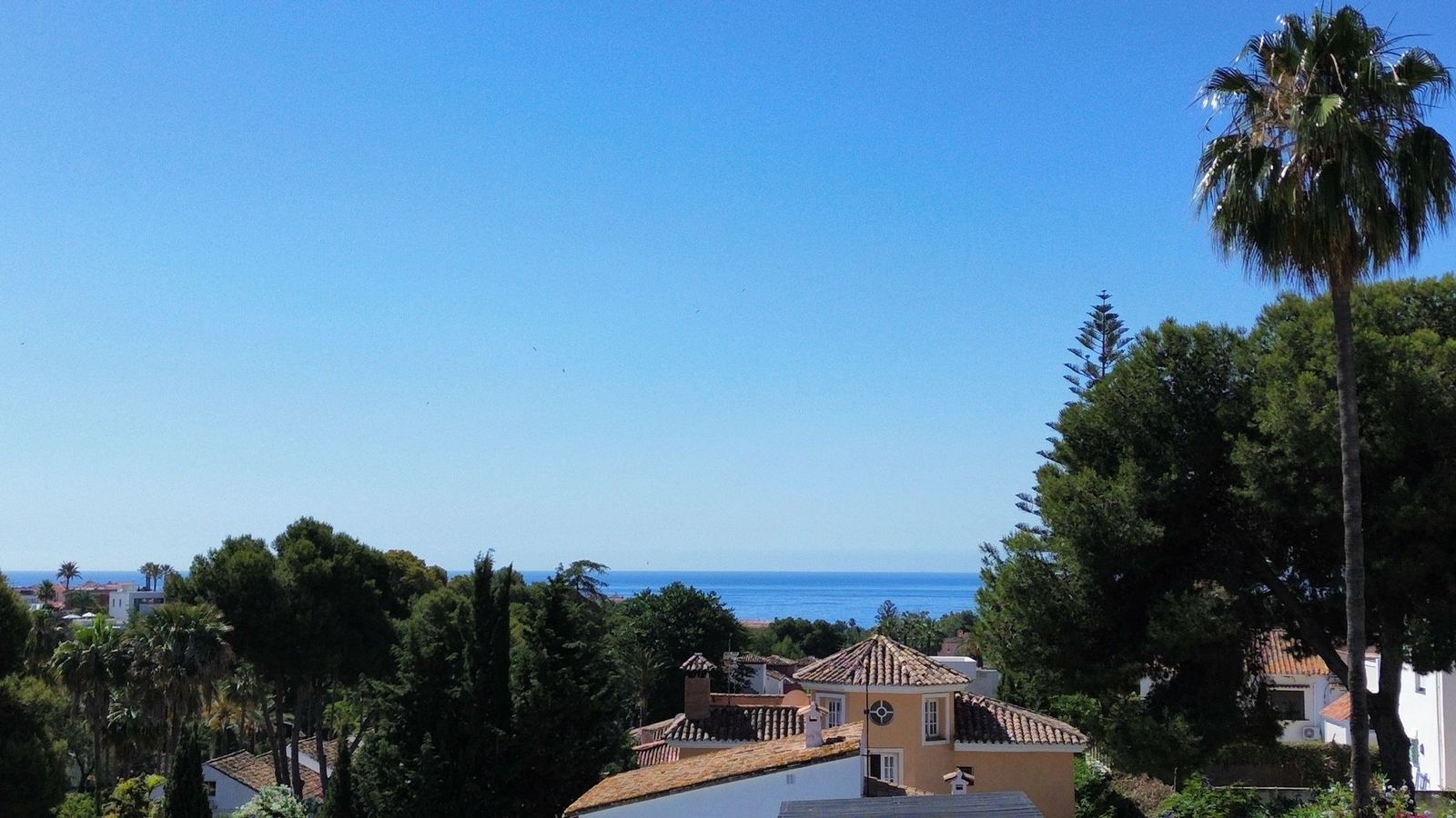 residential plot in Nueva Andalucia, Marbella – image 4