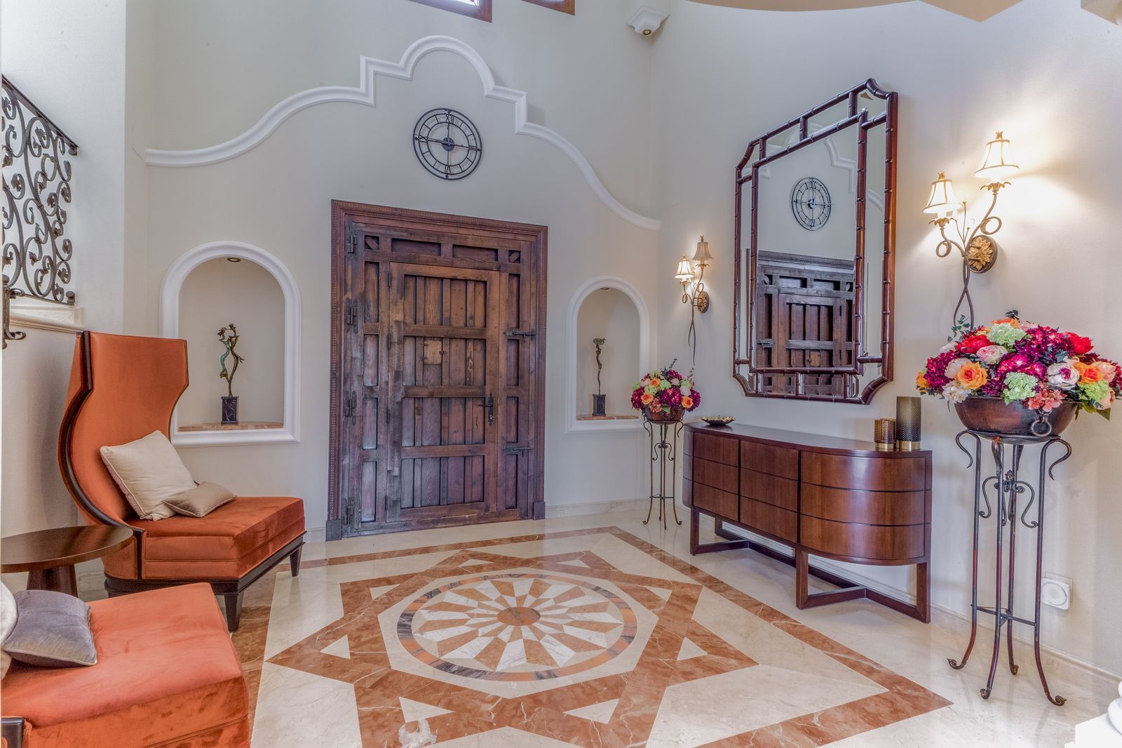 5-bedroom villa in Atalaya, Marbella – image 4
