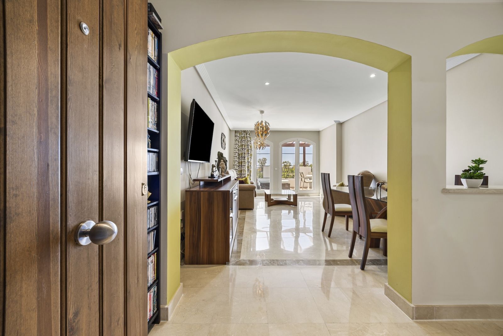 3-bedroom Penthouse Duplex in Los Arqueros