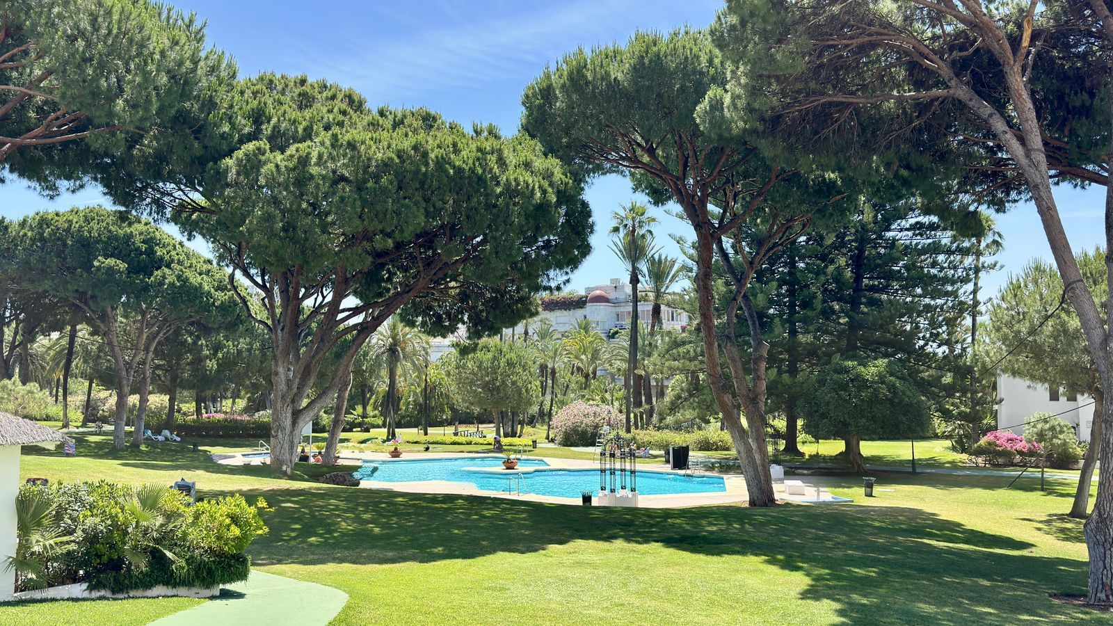 2-bedroom Apartment in Puerto Banús