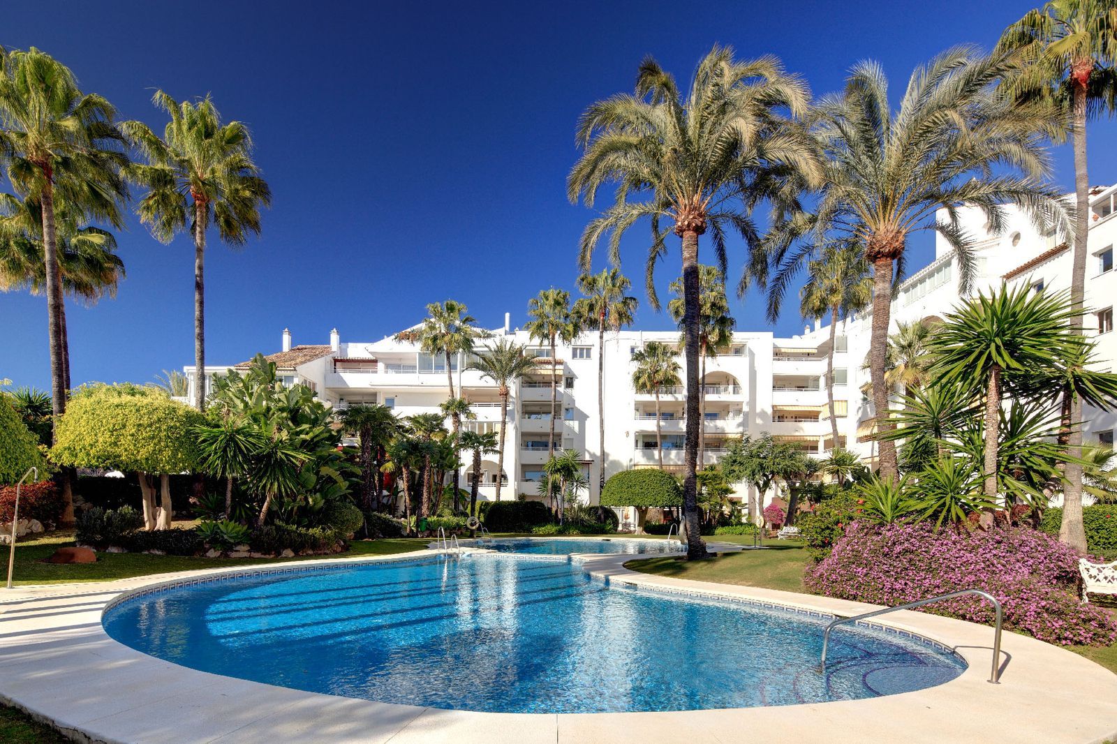 2-bedroom Apartment in Atalaya