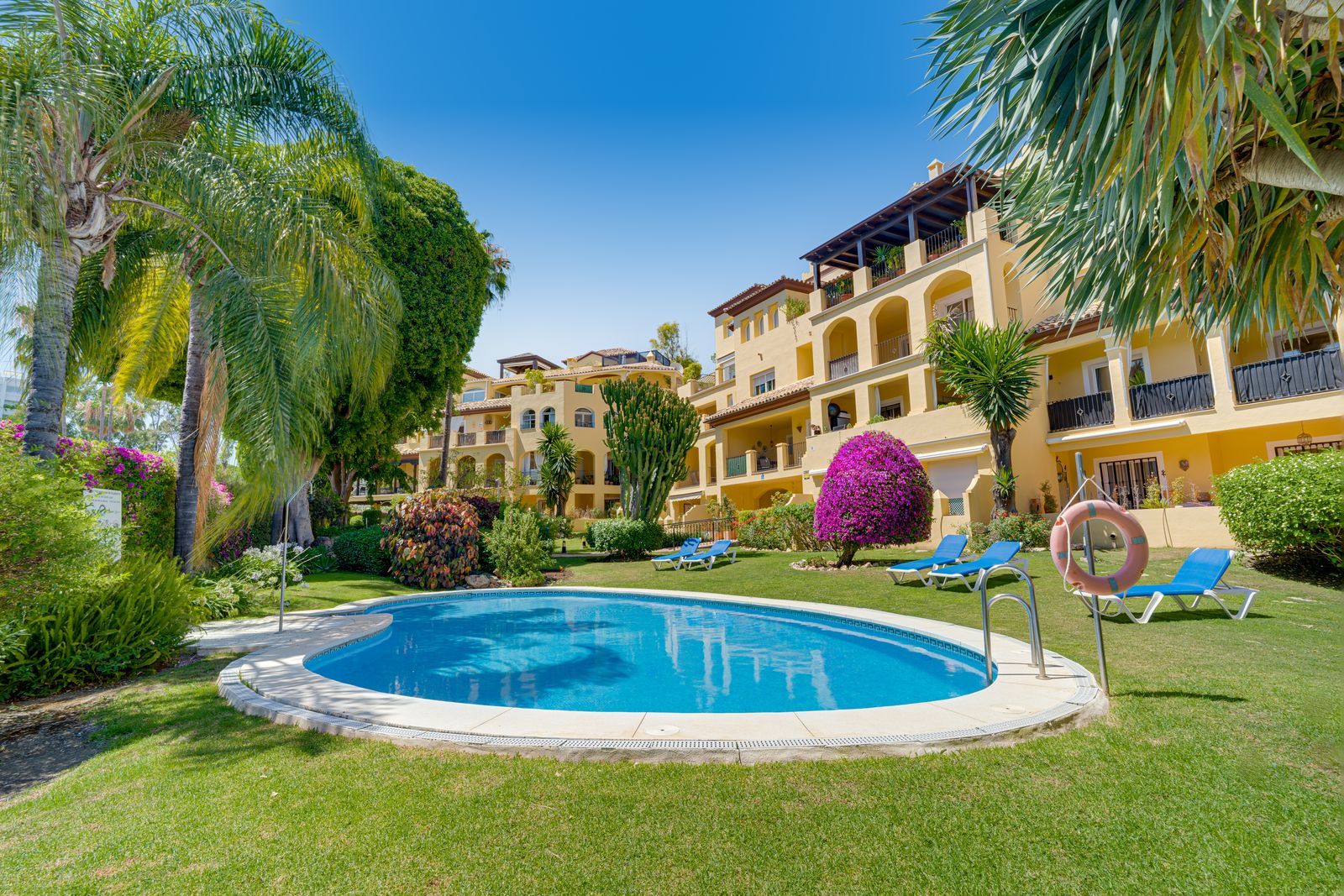 2-bedroom Ground Floor Apartment in Guadalmina Alta