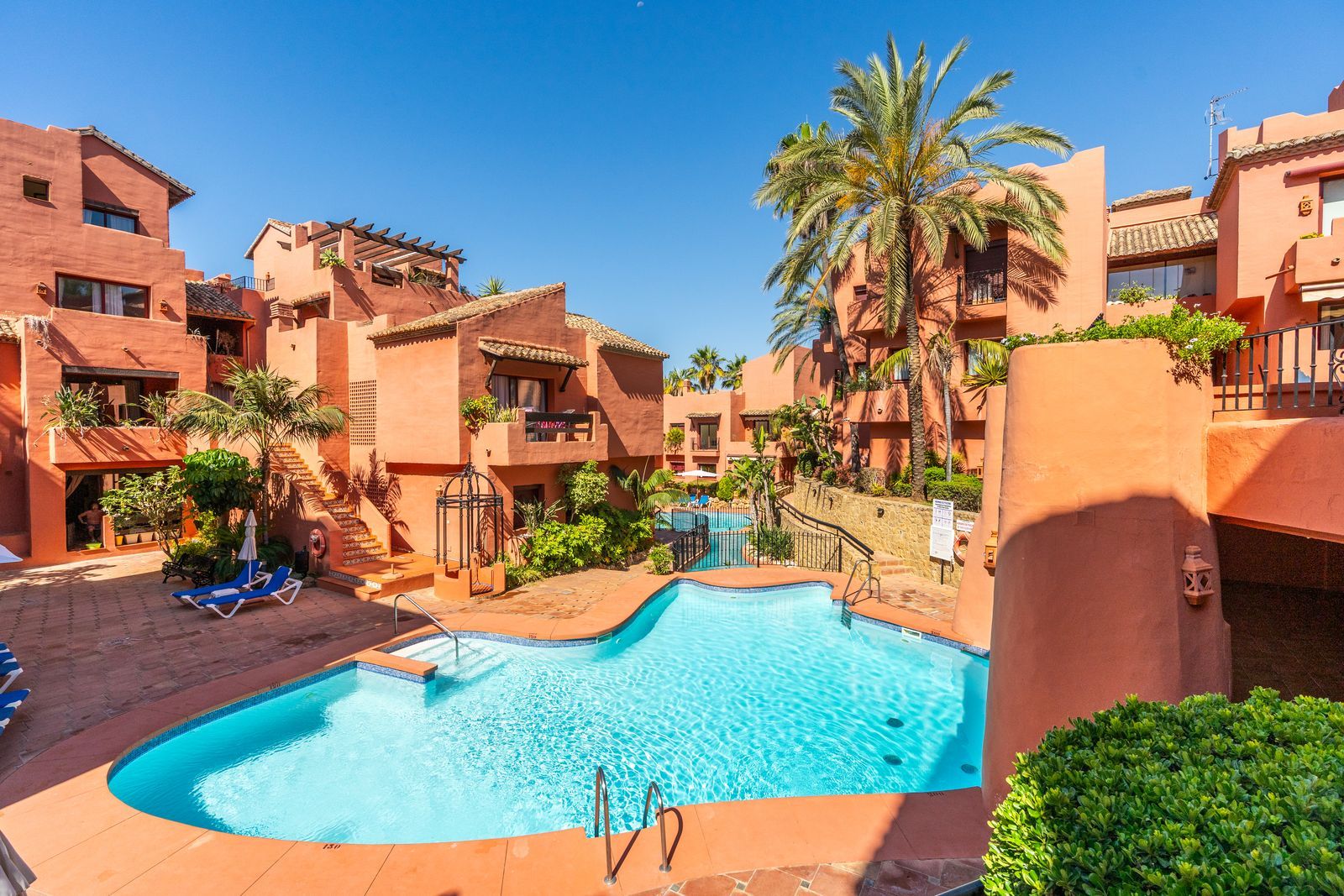 3-bedroom Apartment in Elviria