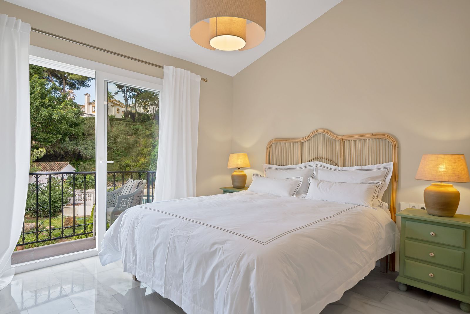 2-bedroom Townhouse in Calahonda