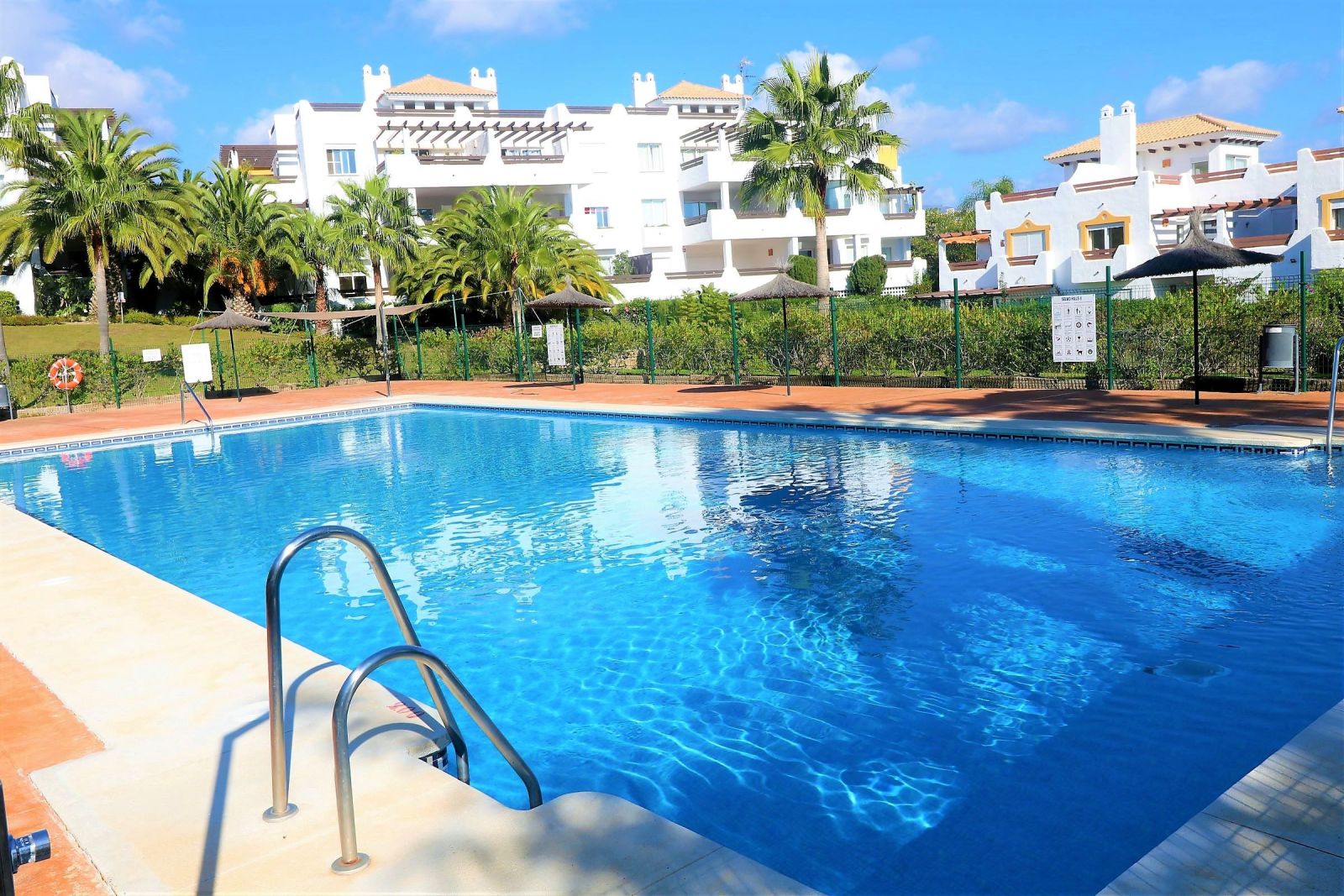 3-bedroom Semi-Detached House in Estepona