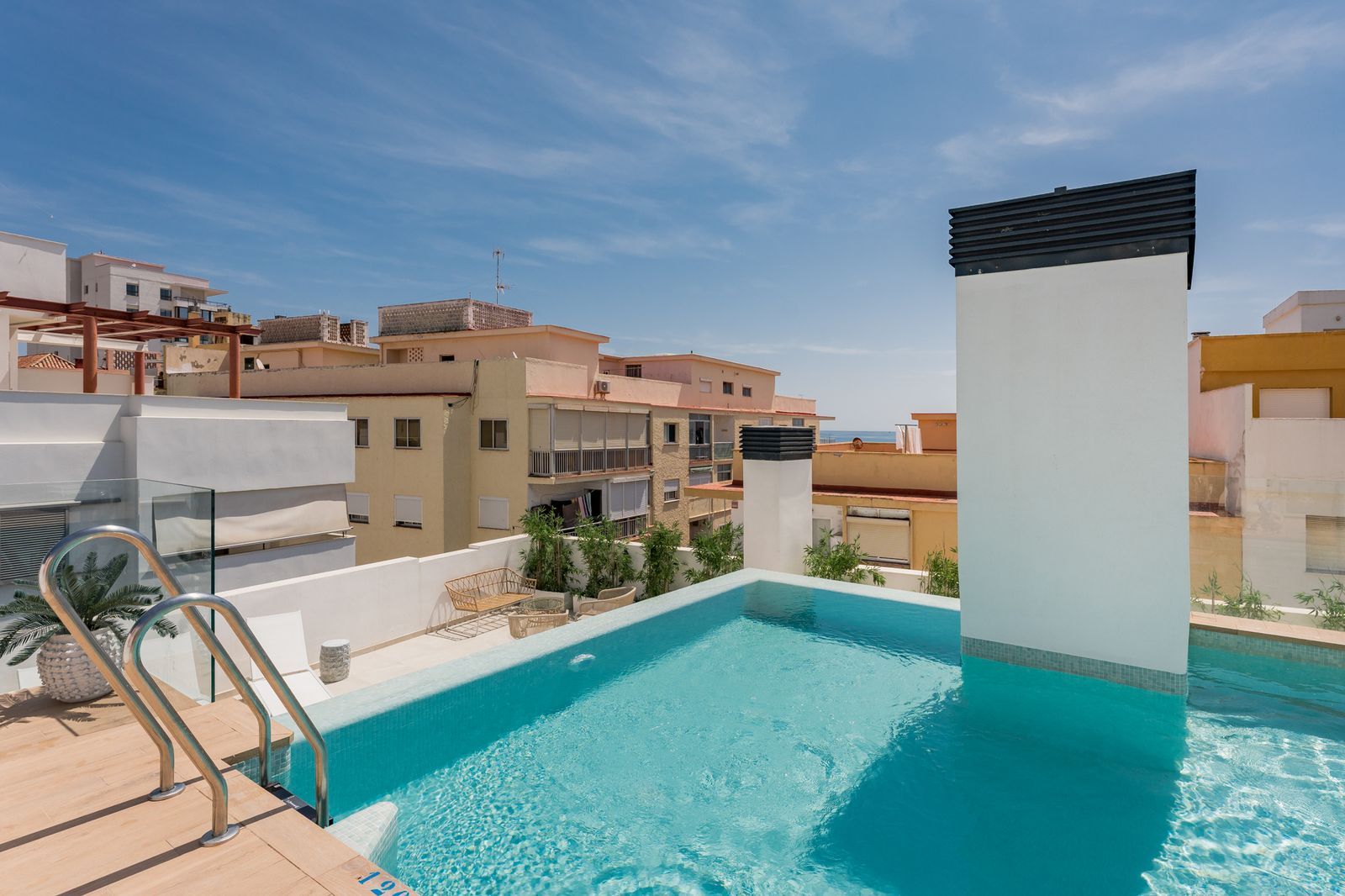 2-bedroom Penthouse in Estepona