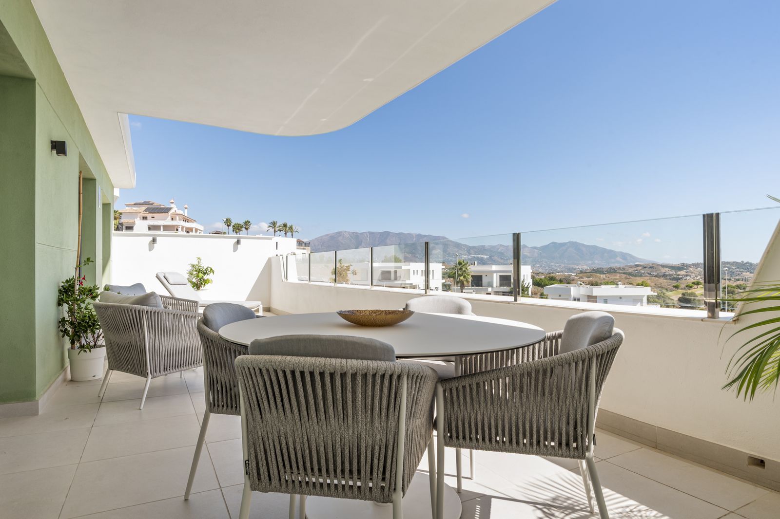 2-bedroom Ground Floor Apartment in La Cala de Mijas