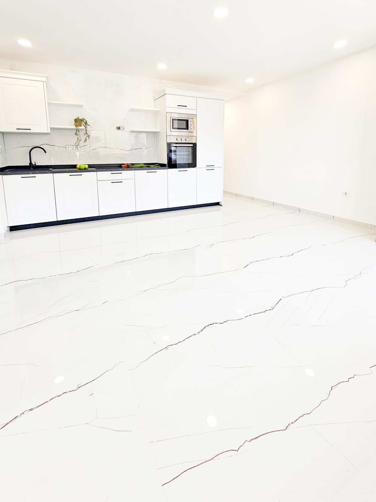 2-bedroom Apartment in Marbella